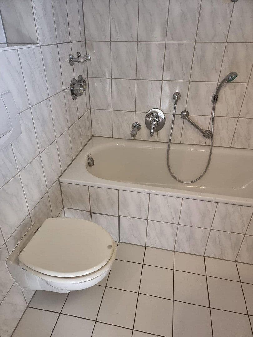 Studio flat to rent, 40 m², Breslauer Straße 21, Aschaffenburg, Bavaria Studio flat to rent, 40 m², Breslauer Straße 21, Aschaffenburg, Bavaria