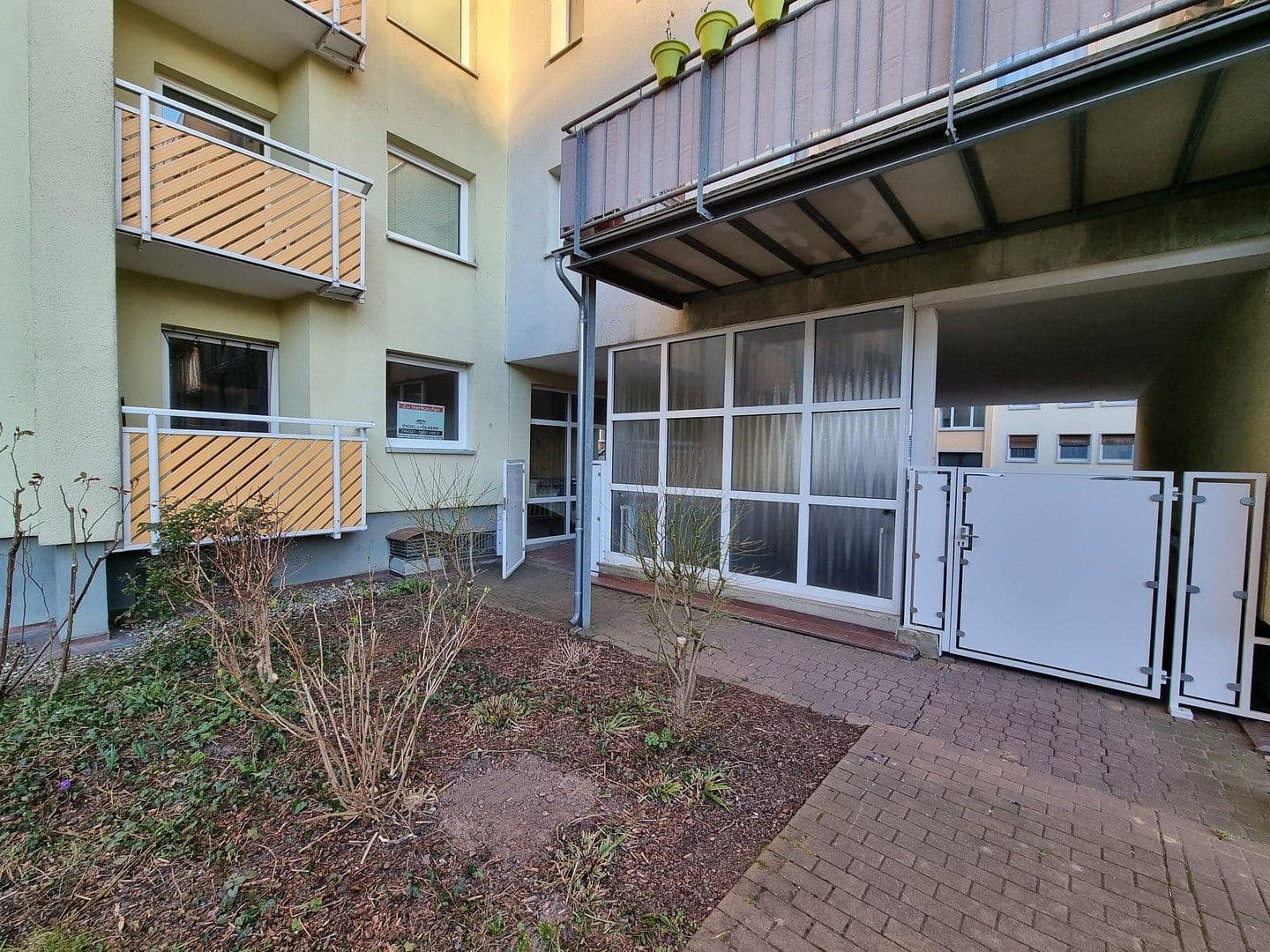 Studio flat to rent, 40 m², Breslauer Straße 21, Aschaffenburg, Bavaria Studio flat to rent, 40 m², Breslauer Straße 21, Aschaffenburg, Bavaria
