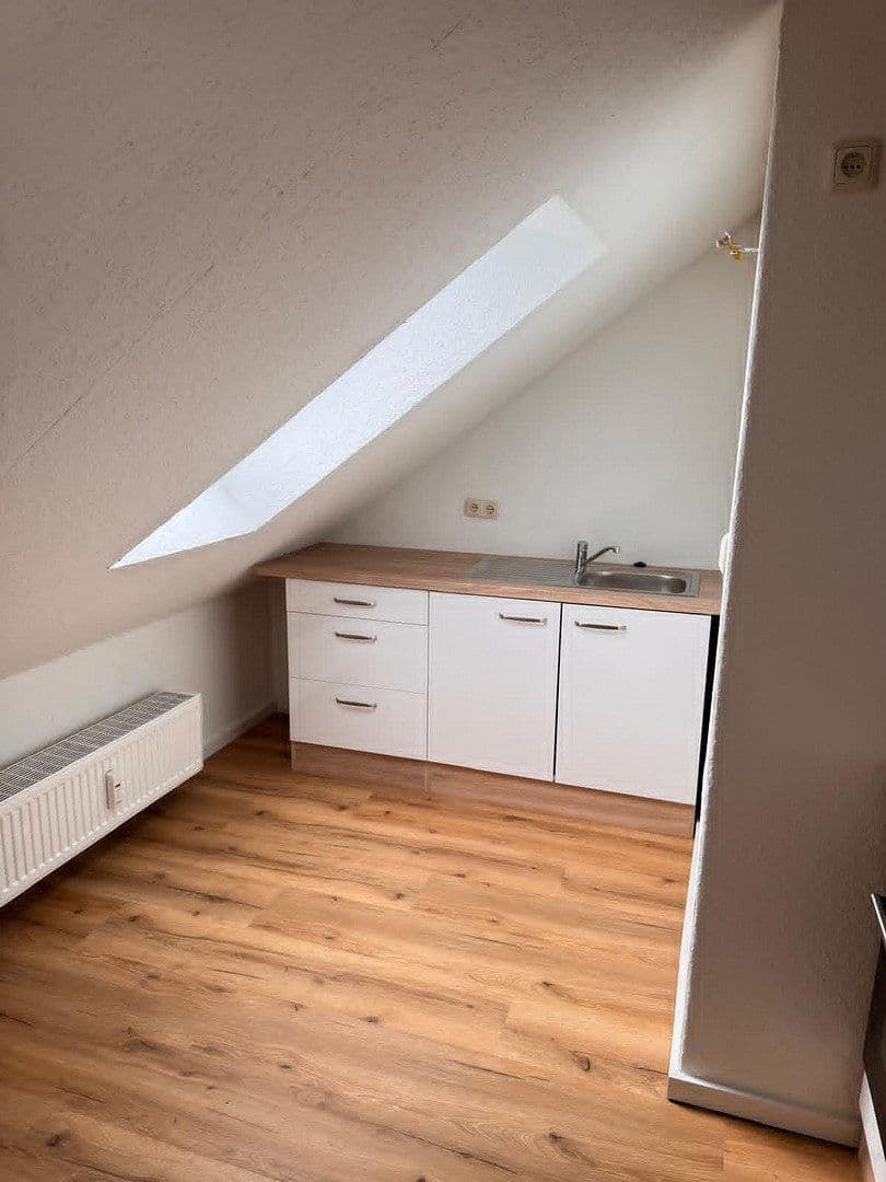 3 bedroom flat to rent, 50 m², Koblenzer Straße 17, Löhne, North Rhine-Westphalia 3 bedroom flat to rent, 50 m², Koblenzer Straße 17, Löhne, North Rhine-Westphalia