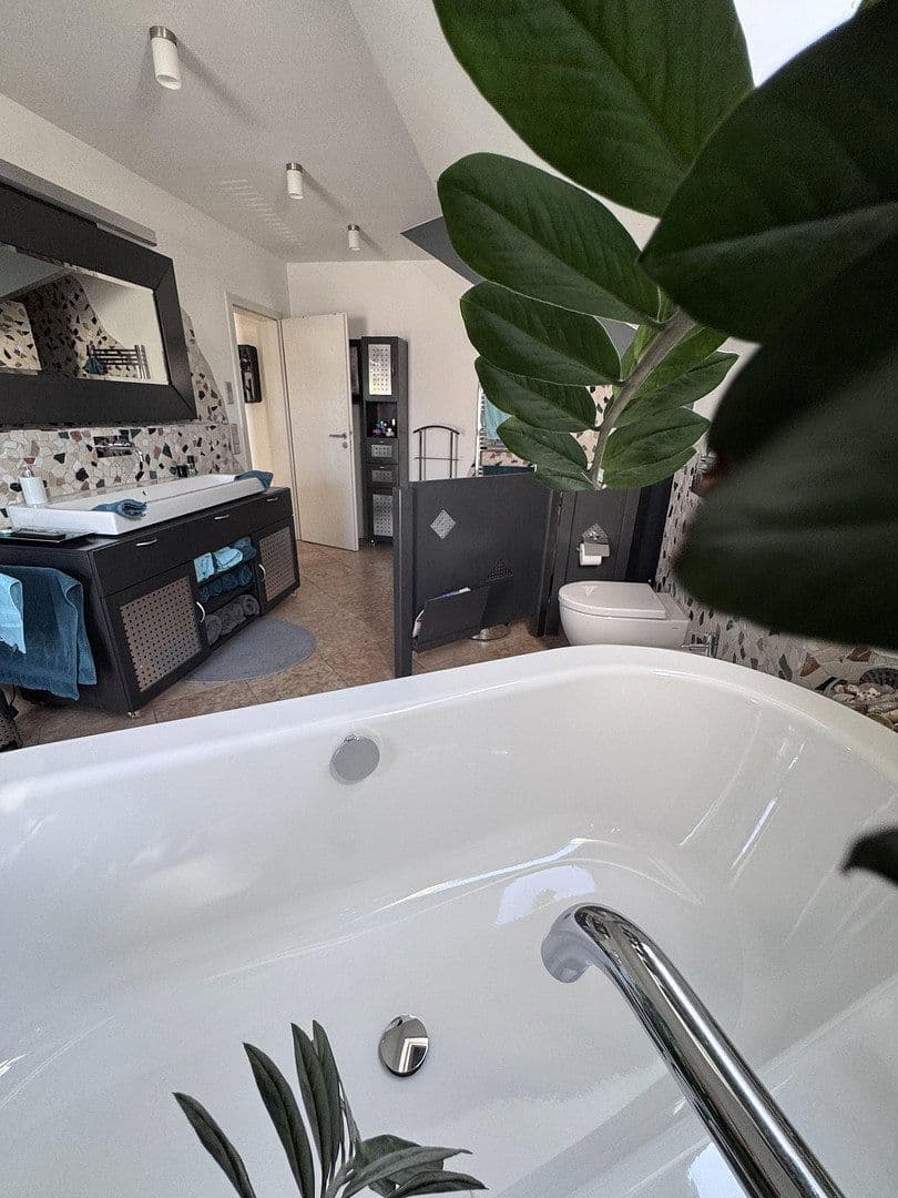 5 bedroom with open-plan kitchen flat for sale, 205 m², Heilbronn, Baden-Württemberg 5 bedroom with open-plan kitchen flat for sale, 205 m², Heilbronn, Baden-Württemberg