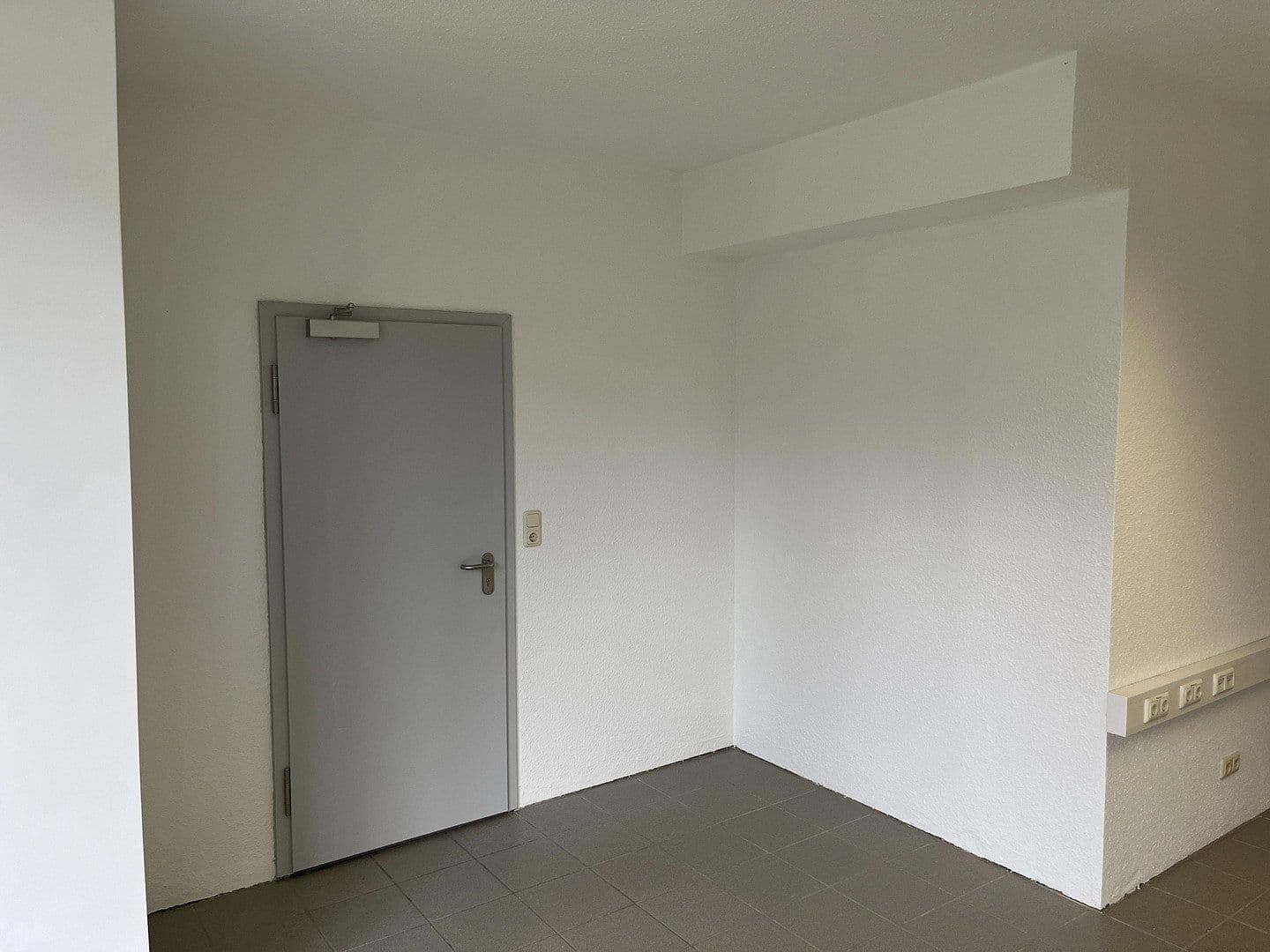 office to rent, 63 m², Fackenburger Allee 44, Lübeck, Schleswig-Holstein office to rent, 63 m², Fackenburger Allee 44, Lübeck, Schleswig-Holstein