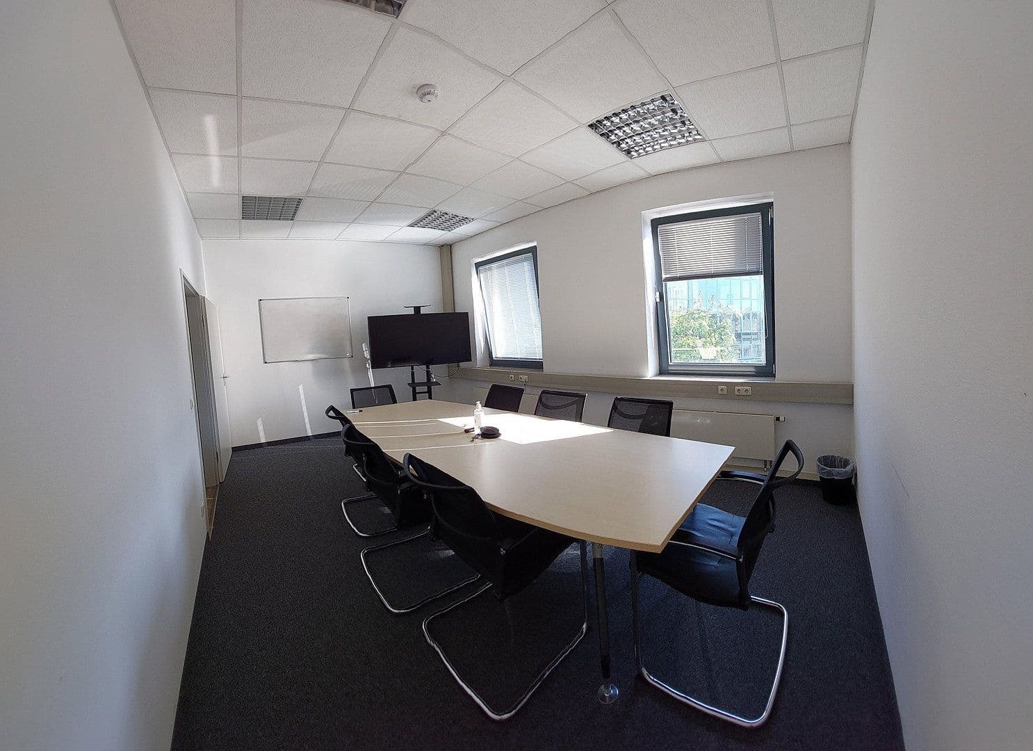 office to rent, 320 m², Max-Planck-Straße 17, Unterschleißheim, Bavaria office to rent, 320 m², Max-Planck-Straße 17, Unterschleißheim, Bavaria