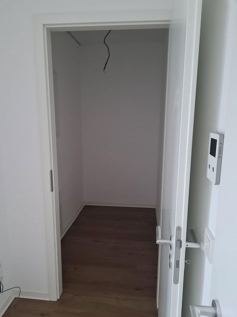 2 bedroom with open-plan kitchen flat to rent, 87 m², Lübecker Strasse 13, Gelsenkirchen- Graf Bismark, North Rhine-Westphalia 2 bedroom with open-plan kitchen flat to rent, 87 m², Lübecker Strasse 13, Gelsenkirchen- Graf Bismark, North Rhine-Westphalia