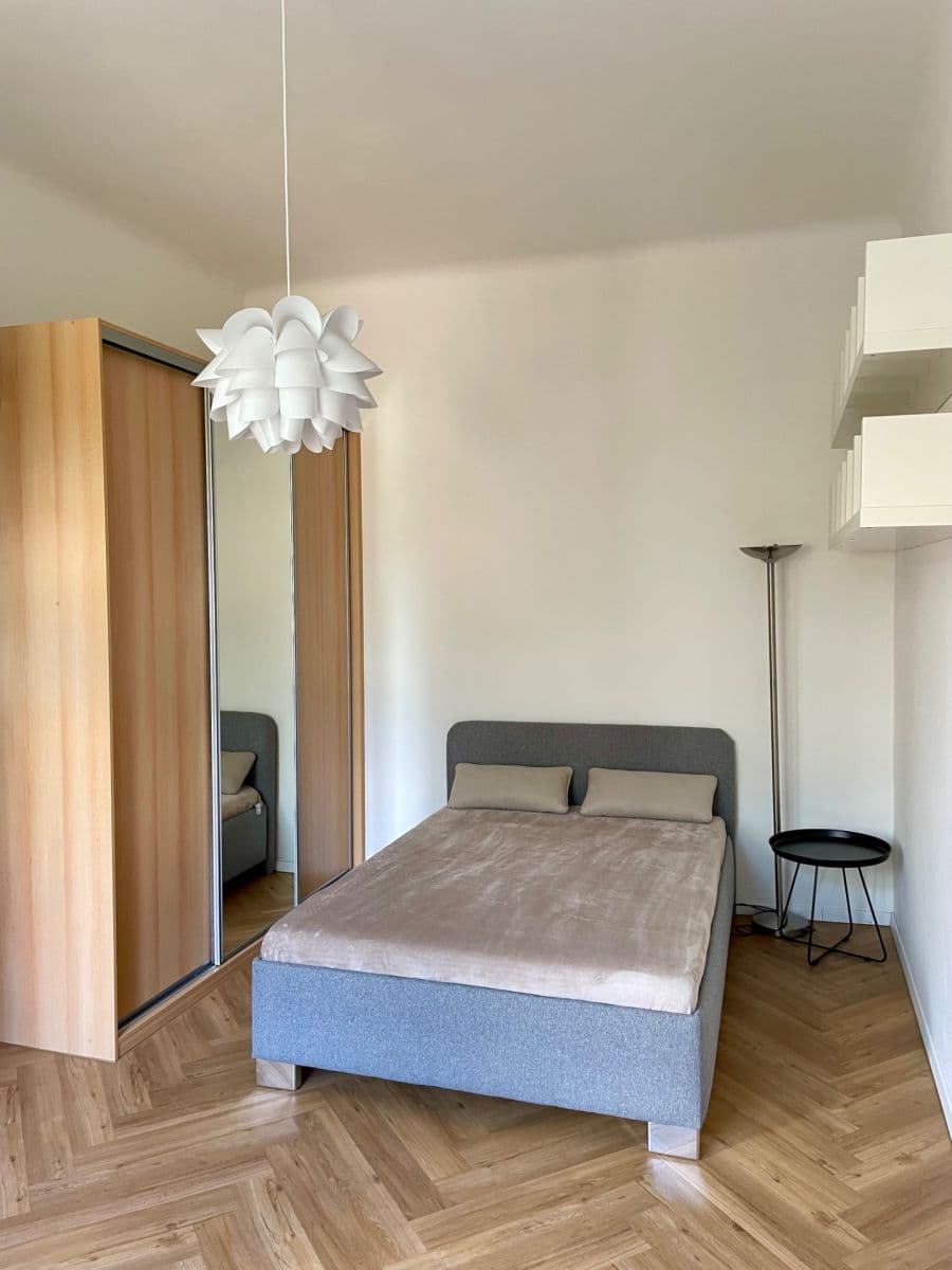 1 bedroom with open-plan kitchen flat to rent, 45 m², Finská, Prague, Prague 1 bedroom with open-plan kitchen flat to rent, 45 m², Finská, Prague, Prague