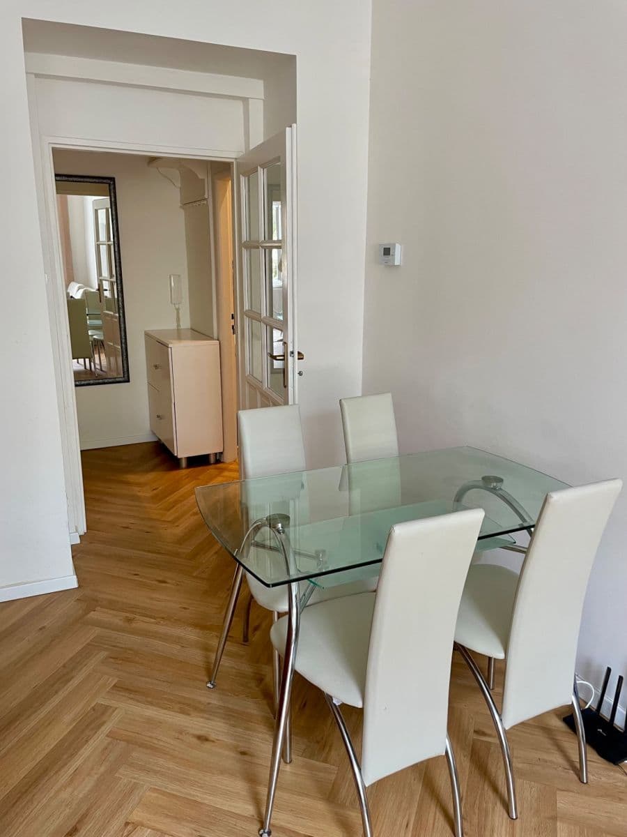 1 bedroom with open-plan kitchen flat to rent, 45 m², Finská, Prague, Prague 1 bedroom with open-plan kitchen flat to rent, 45 m², Finská, Prague, Prague