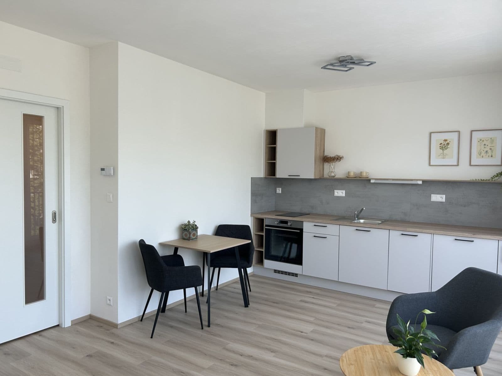 Studio flat to rent, 37 m², Rybářská, Brno, Jihomoravský Region Studio flat to rent, 37 m², Rybářská, Brno, Jihomoravský Region