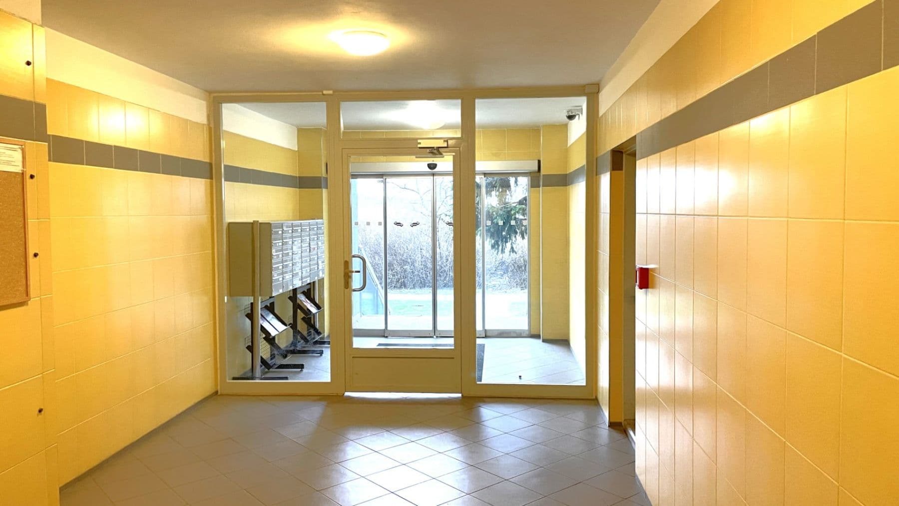 Studio flat to rent, 30 m², Nad Opatovem, Prague, Prague Studio flat to rent, 30 m², Nad Opatovem, Prague, Prague