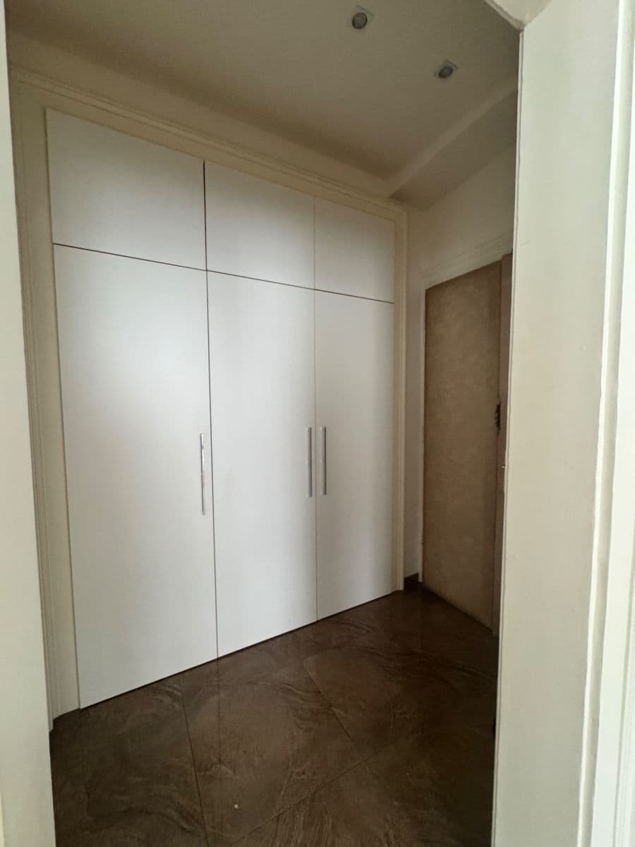 1 bedroom with open-plan kitchen flat to rent, 79 m², Šimáčkova, Prague, Prague 1 bedroom with open-plan kitchen flat to rent, 79 m², Šimáčkova, Prague, Prague