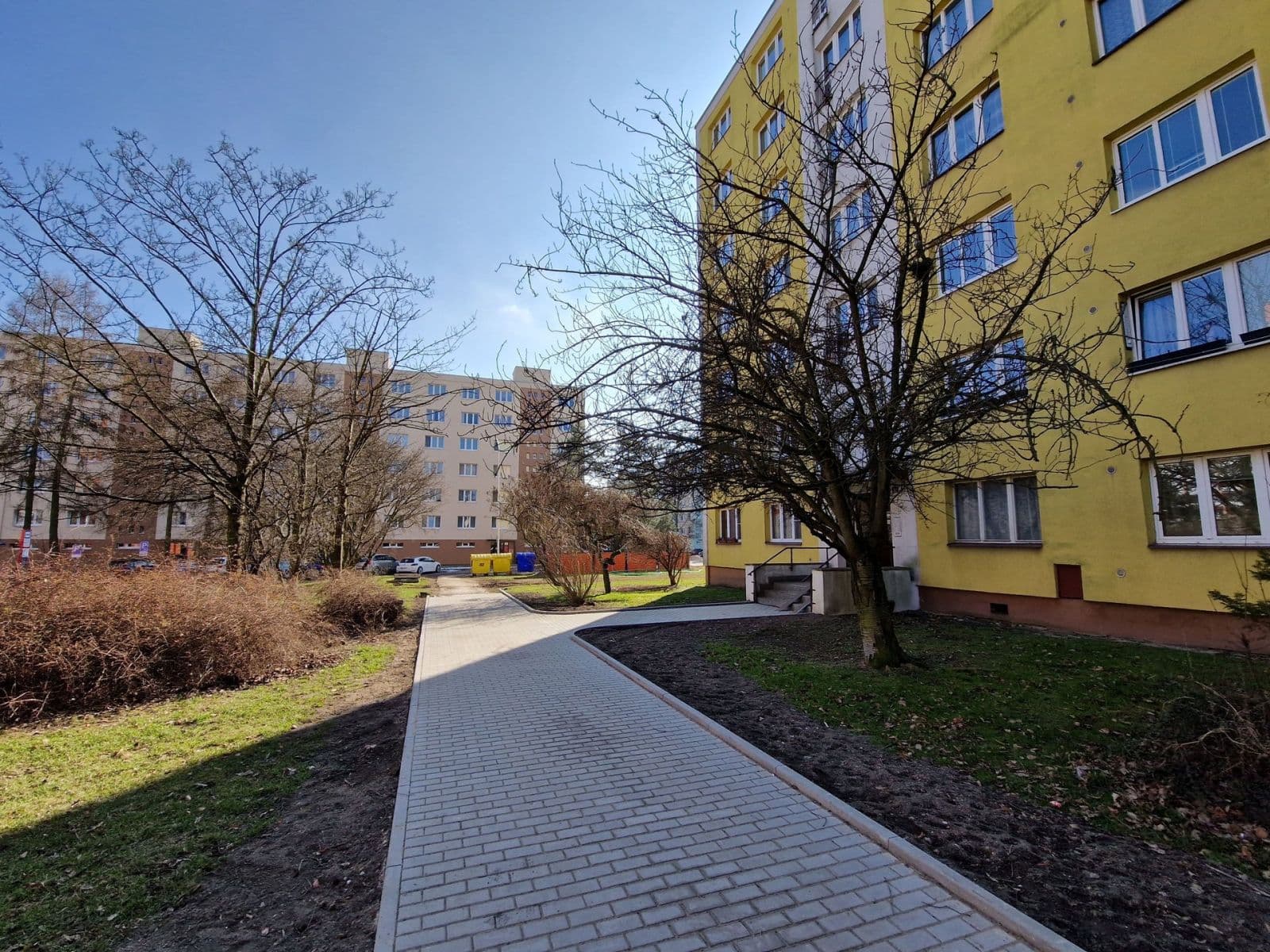2 bedroom flat to rent, 58 m², Wednesbury, Kladno, Středočeský Region 2 bedroom flat to rent, 58 m², Wednesbury, Kladno, Středočeský Region
