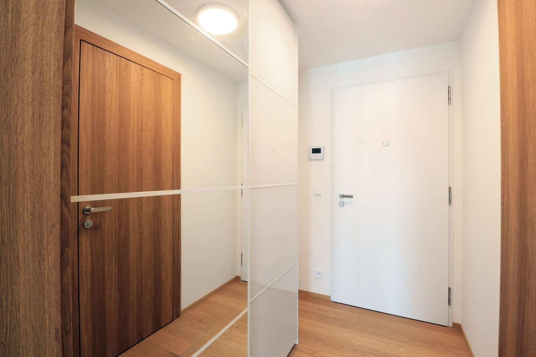 Studio flat to rent, 32 m², Hodonínská, Prague, Prague Studio flat to rent, 32 m², Hodonínská, Prague, Prague