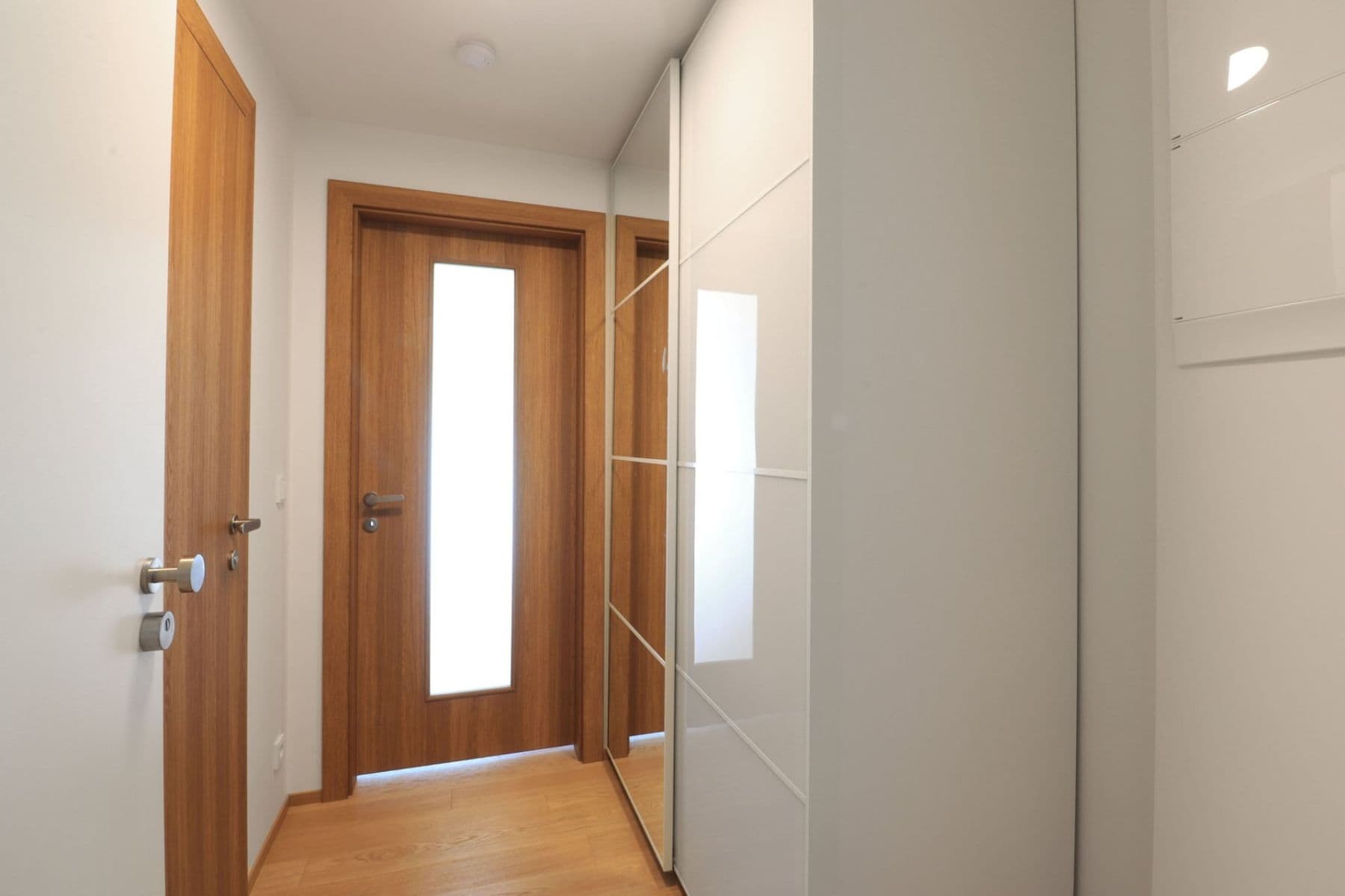 Studio flat to rent, 32 m², Hodonínská, Prague, Prague Studio flat to rent, 32 m², Hodonínská, Prague, Prague