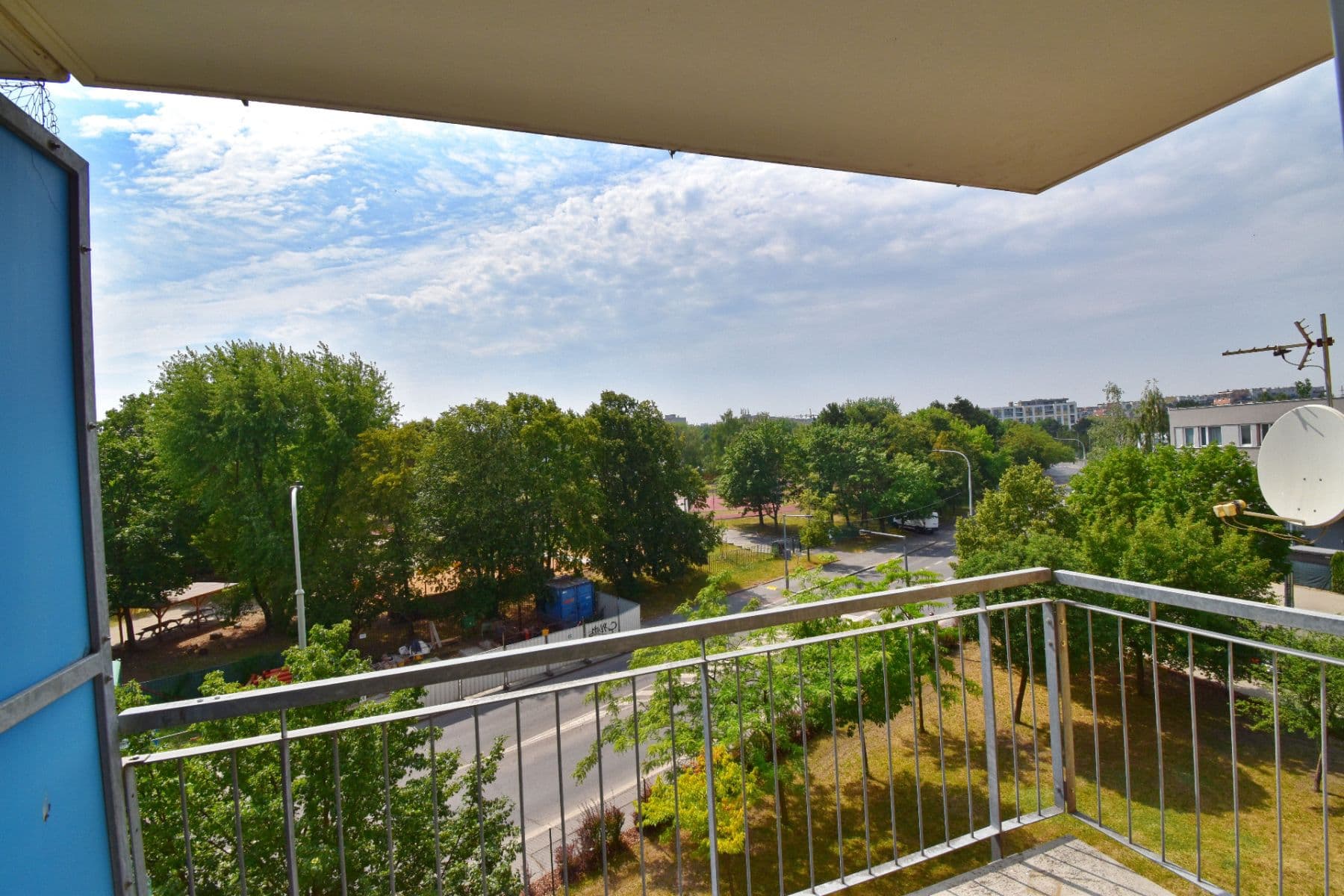 1 bedroom with open-plan kitchen flat to rent, 58 m², Zlonická, Prague, Prague 1 bedroom with open-plan kitchen flat to rent, 58 m², Zlonická, Prague, Prague