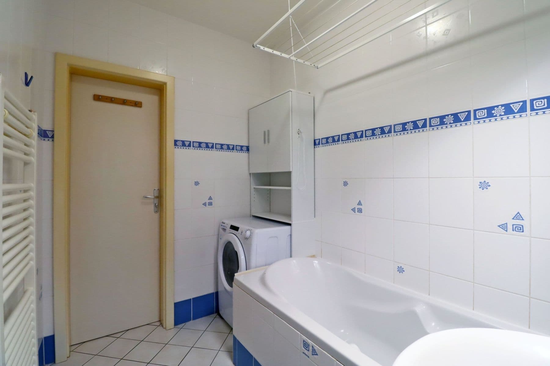 1 bedroom with open-plan kitchen flat to rent, 46 m², Ve Stromkách, Vestec, Středočeský Region 1 bedroom with open-plan kitchen flat to rent, 46 m², Ve Stromkách, Vestec, Středočeský Region