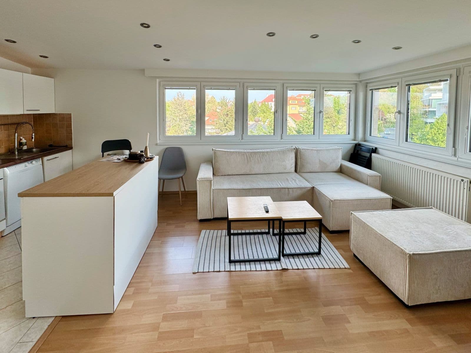 1 bedroom with open-plan kitchen flat to rent, 44 m², Na lysině, Prague, Prague 1 bedroom with open-plan kitchen flat to rent, 44 m², Na lysině, Prague, Prague