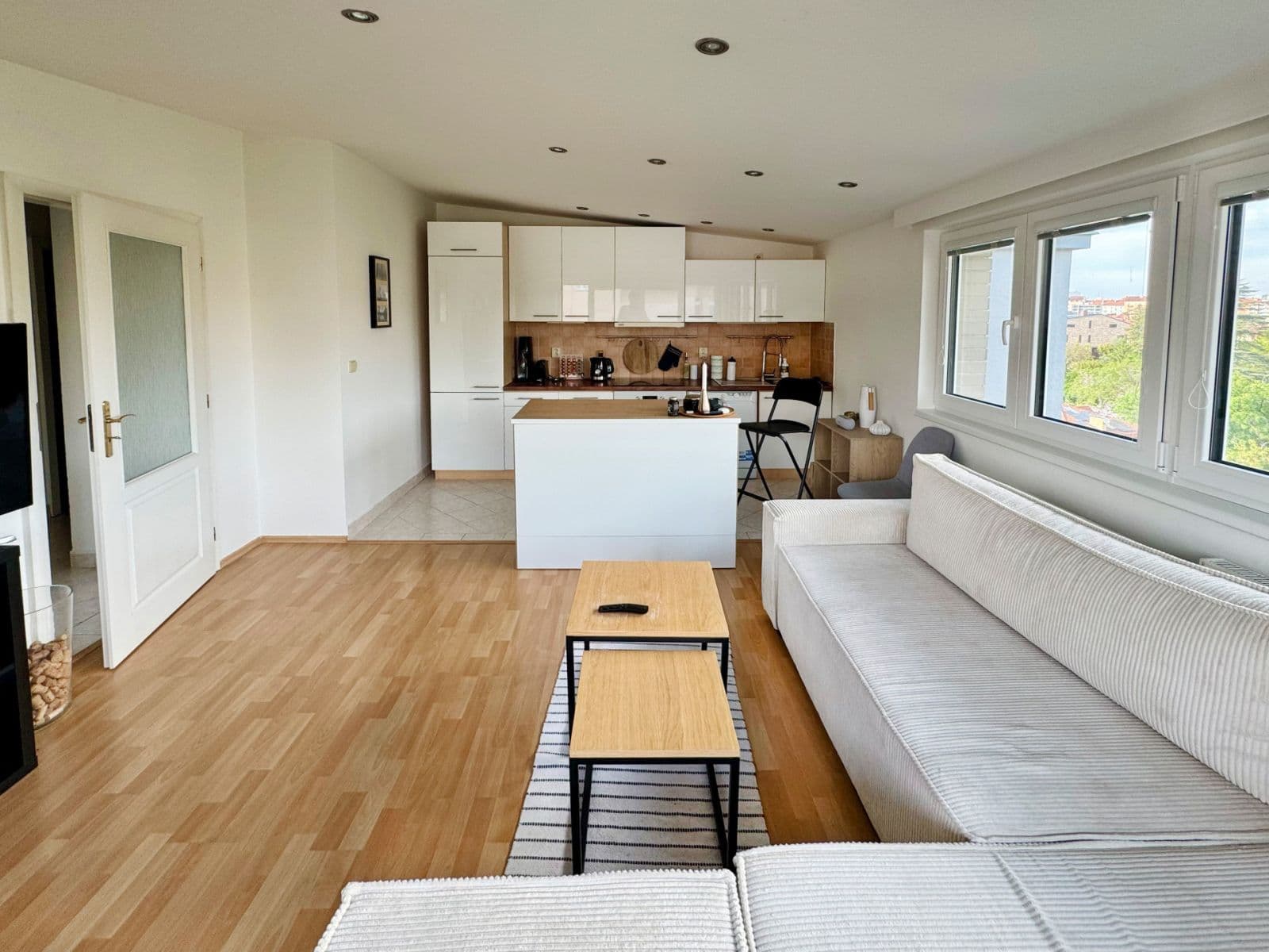 1 bedroom with open-plan kitchen flat to rent, 44 m², Na lysině, Prague, Prague 1 bedroom with open-plan kitchen flat to rent, 44 m², Na lysině, Prague, Prague