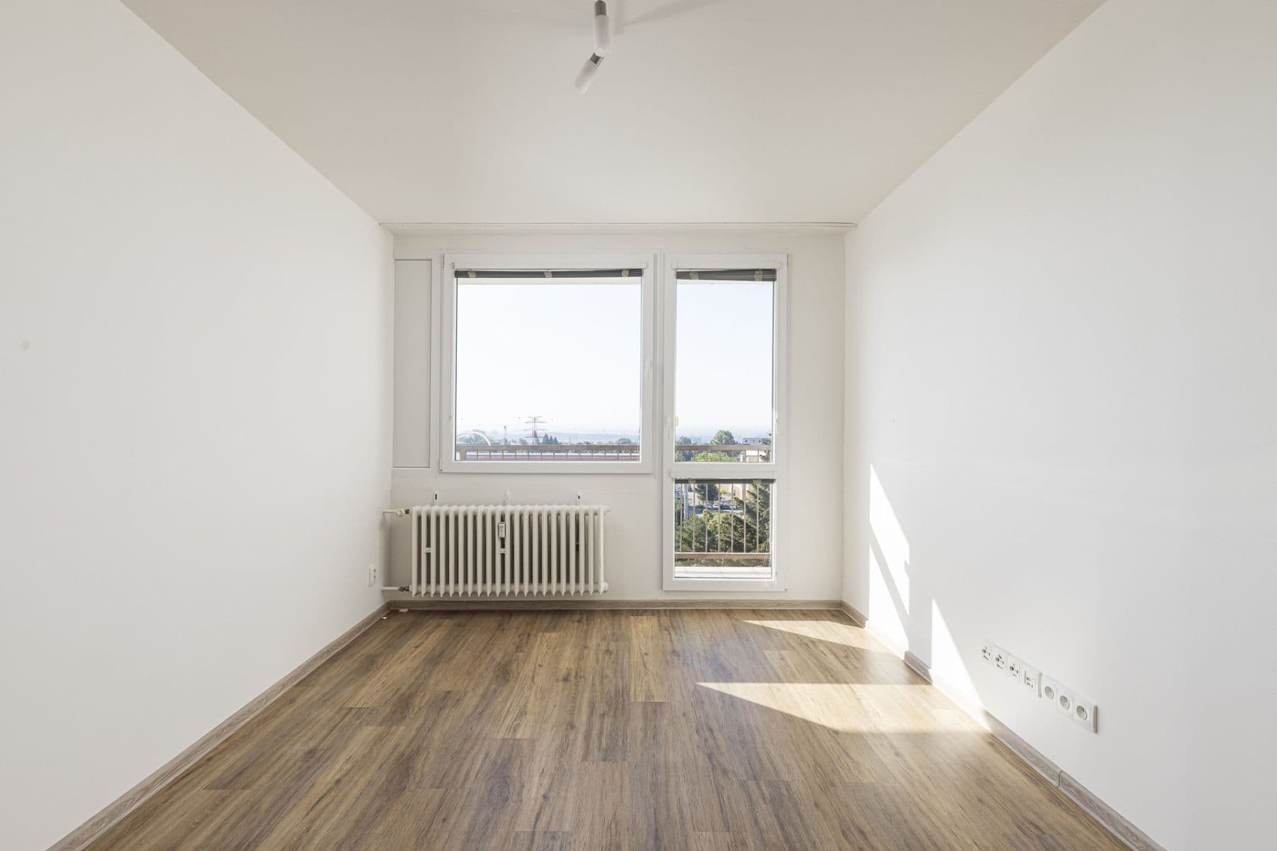 1 bedroom with open-plan kitchen flat to rent, 41 m², Zárybská, Prague, Prague 1 bedroom with open-plan kitchen flat to rent, 41 m², Zárybská, Prague, Prague