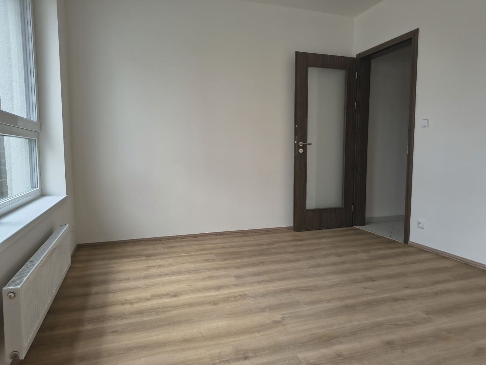 Studio flat to rent, 36 m², Pod Harfou, Prague, Prague Studio flat to rent, 36 m², Pod Harfou, Prague, Prague