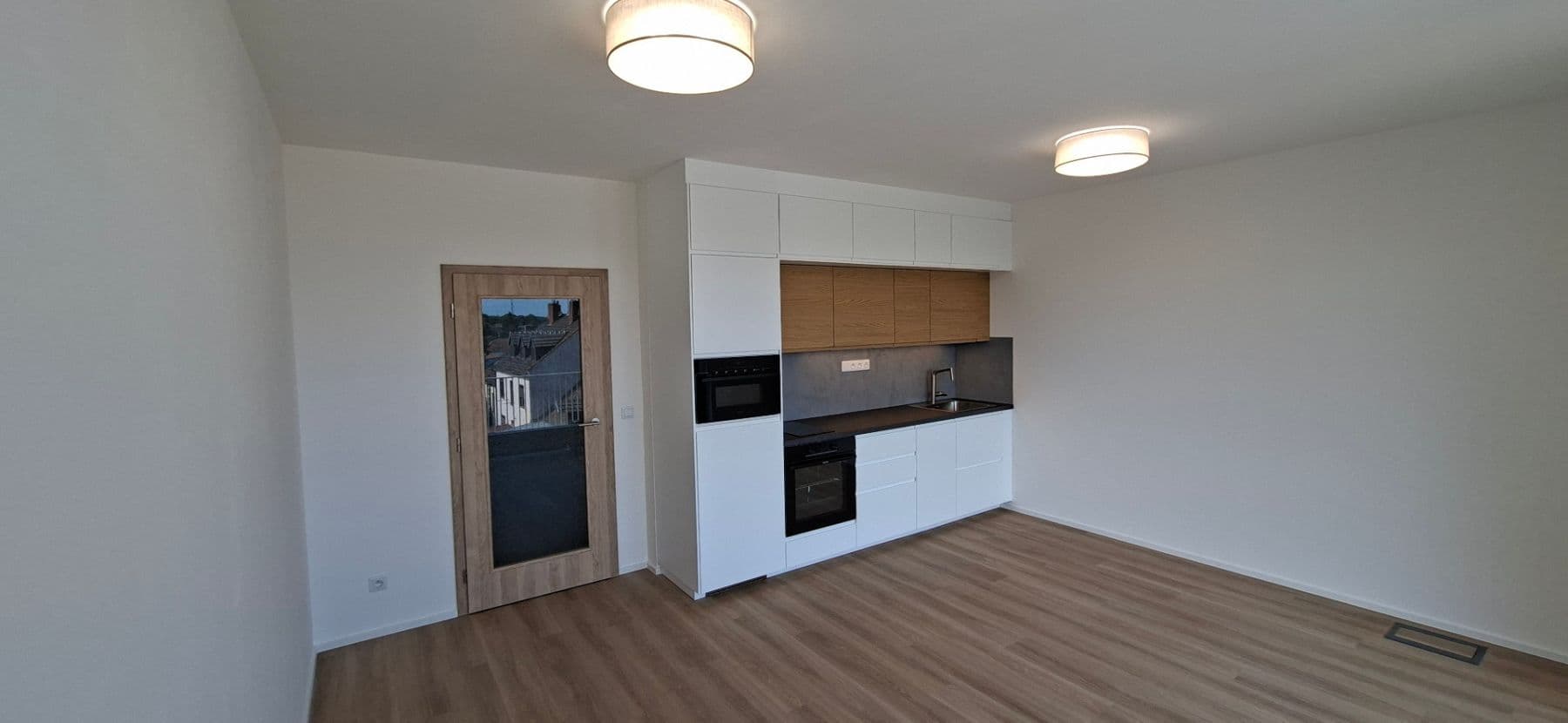 Studio flat to rent, 31 m², Řepova, Brno, Jihomoravský Region Studio flat to rent, 31 m², Řepova, Brno, Jihomoravský Region