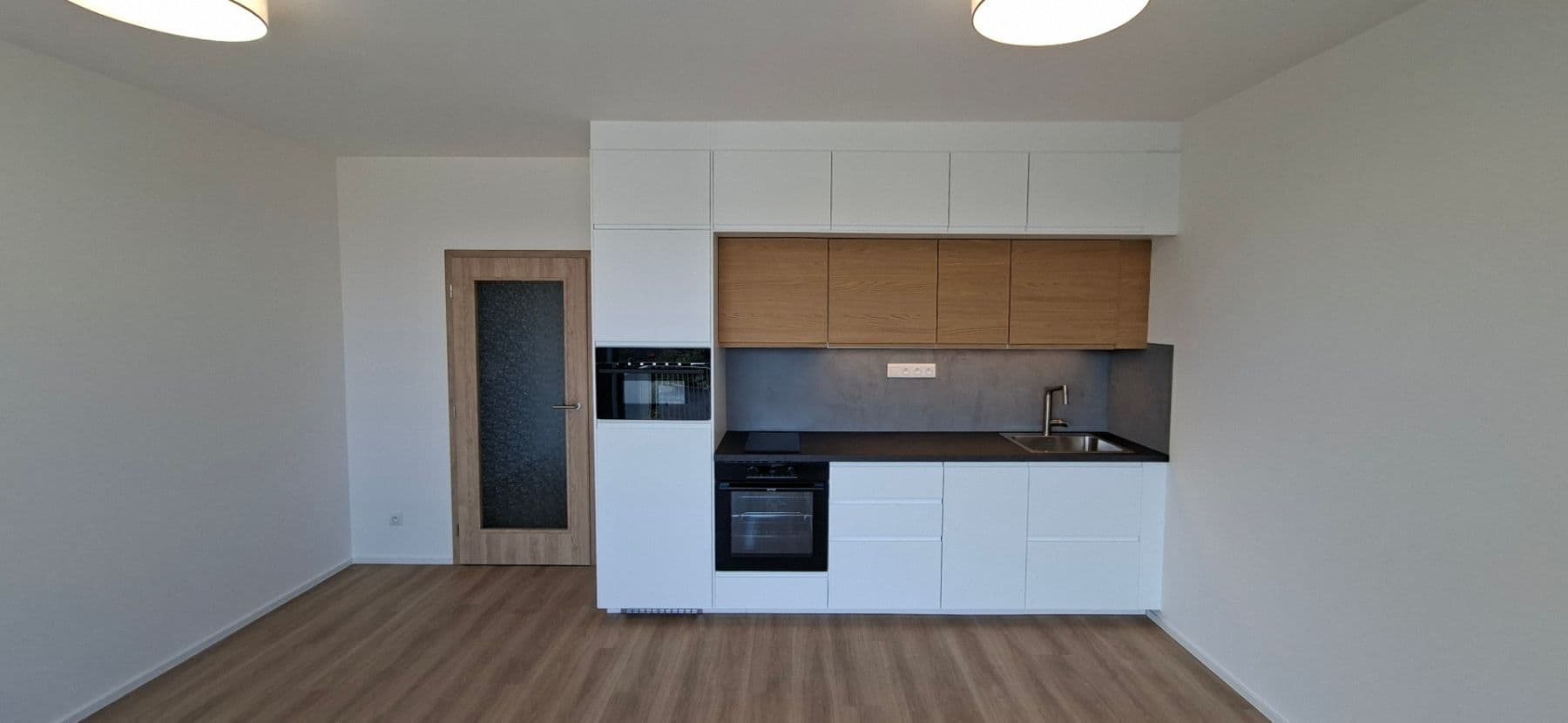 Studio flat to rent, 31 m², Řepova, Brno, Jihomoravský Region Studio flat to rent, 31 m², Řepova, Brno, Jihomoravský Region