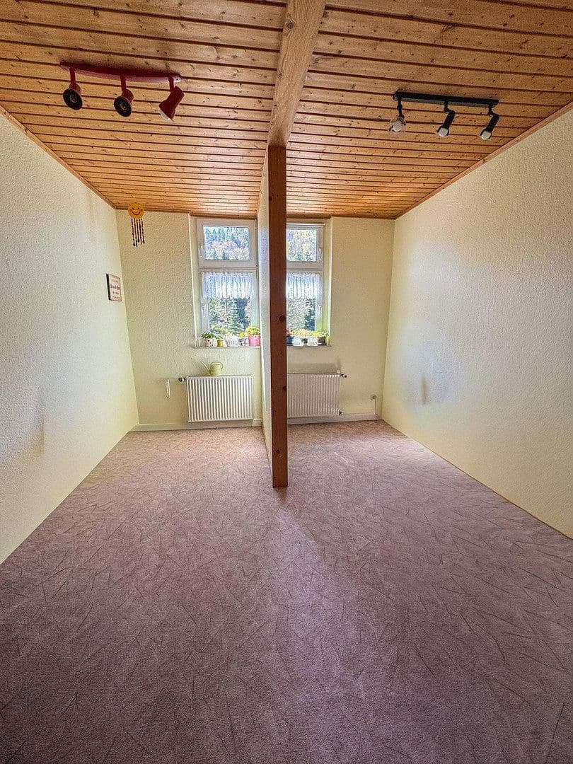 6 bedroom flat to rent, 115 m², Schwarzenberger Str. 75, Aue-Bad Schlema, Saxony 6 bedroom flat to rent, 115 m², Schwarzenberger Str. 75, Aue-Bad Schlema, Saxony