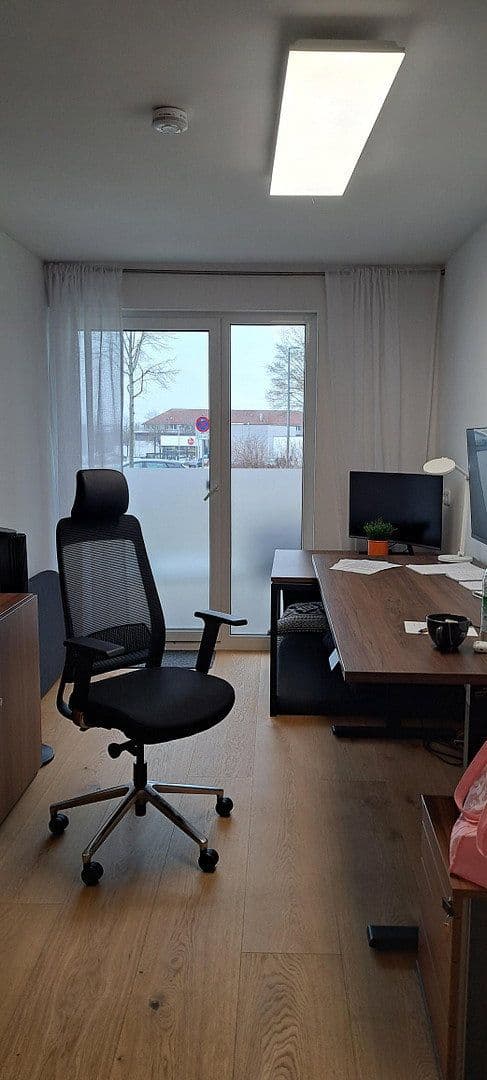 office to rent, 130 m², Georg-Huber-Straße 12, Zorneding, Ortsteil Pöring, Bavaria office to rent, 130 m², Georg-Huber-Straße 12, Zorneding, Ortsteil Pöring, Bavaria