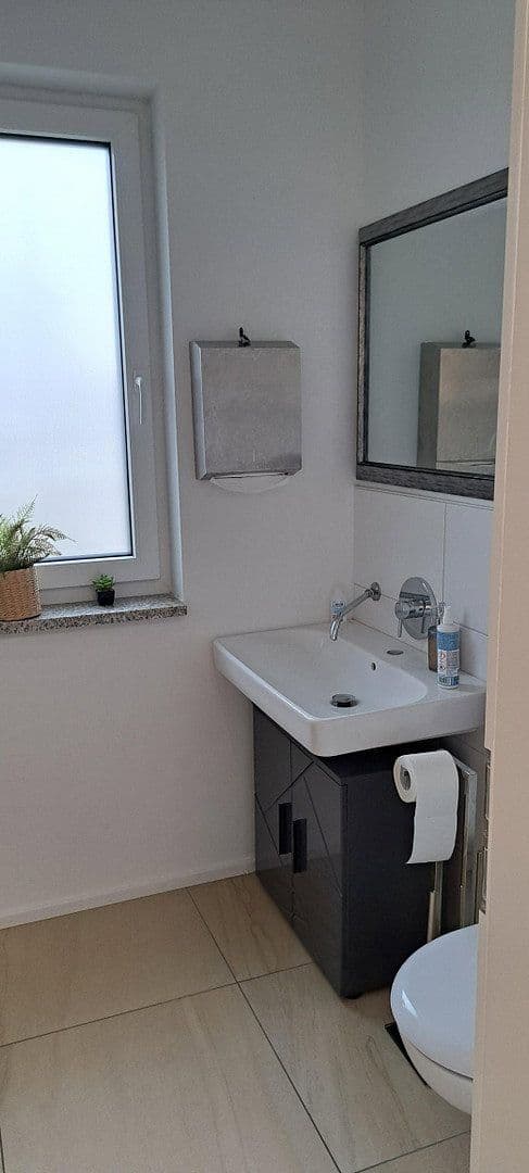 office to rent, 130 m², Georg-Huber-Straße 12, Zorneding, Ortsteil Pöring, Bavaria office to rent, 130 m², Georg-Huber-Straße 12, Zorneding, Ortsteil Pöring, Bavaria