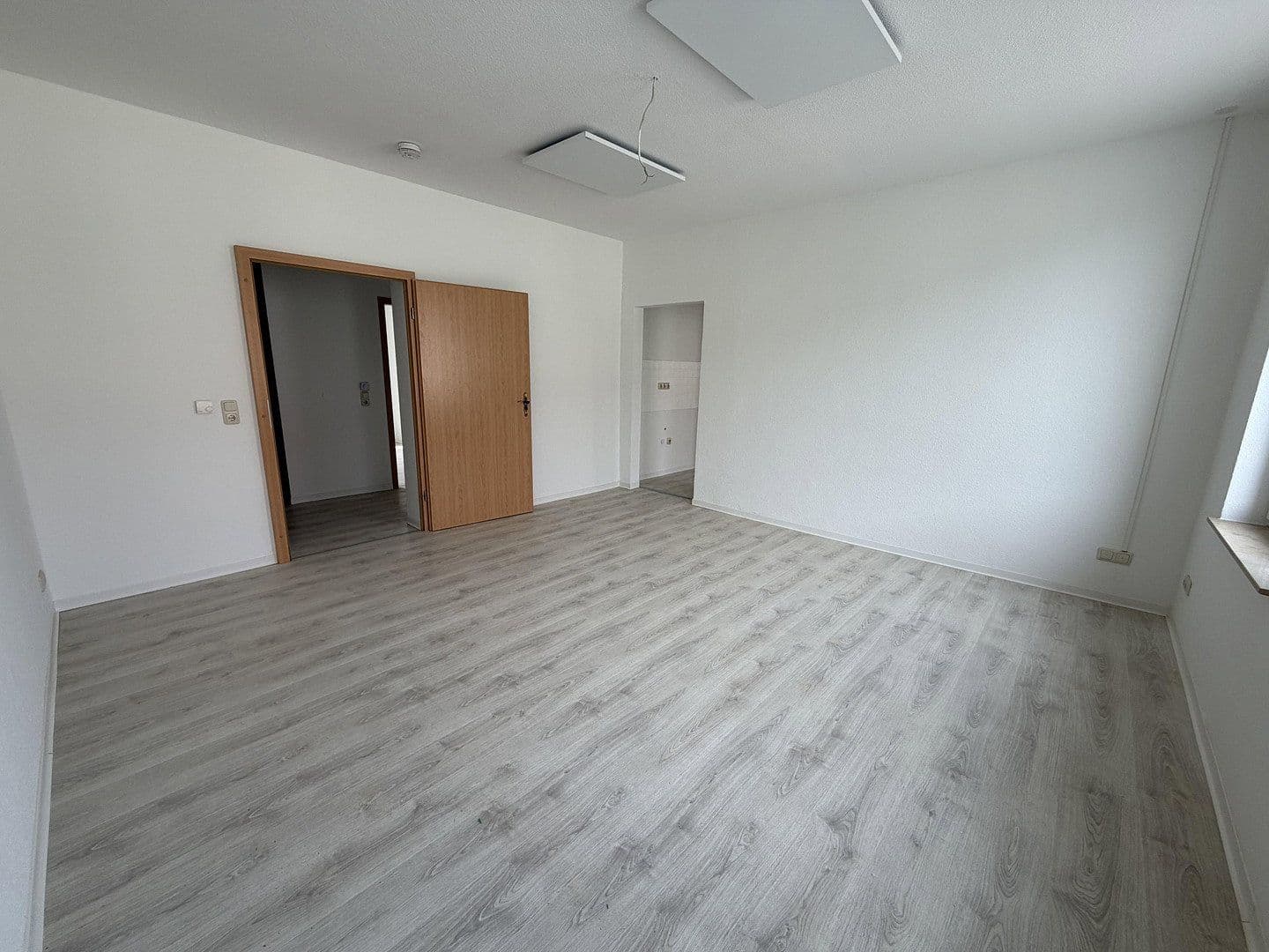 2 bedroom with open-plan kitchen flat to rent, 85 m², Ziegelstraße 47, Dessau-Roßlau, Saxony-Anhalt 2 bedroom with open-plan kitchen flat to rent, 85 m², Ziegelstraße 47, Dessau-Roßlau, Saxony-Anhalt