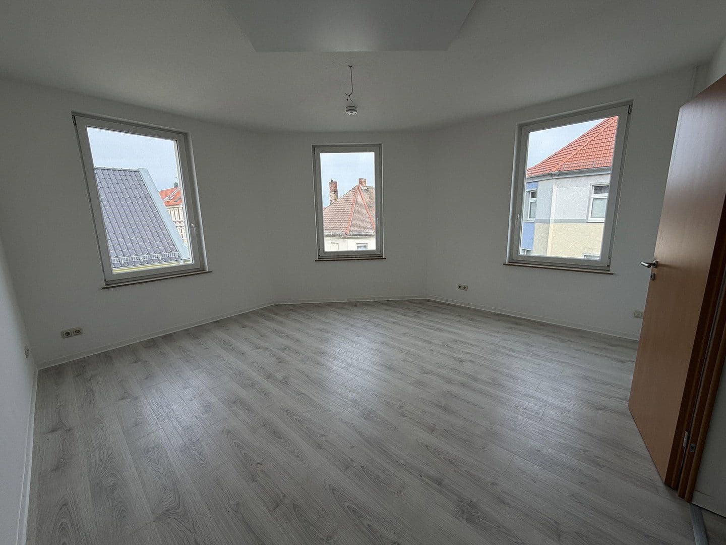 2 bedroom with open-plan kitchen flat to rent, 85 m², Ziegelstraße 47, Dessau-Roßlau, Saxony-Anhalt 2 bedroom with open-plan kitchen flat to rent, 85 m², Ziegelstraße 47, Dessau-Roßlau, Saxony-Anhalt