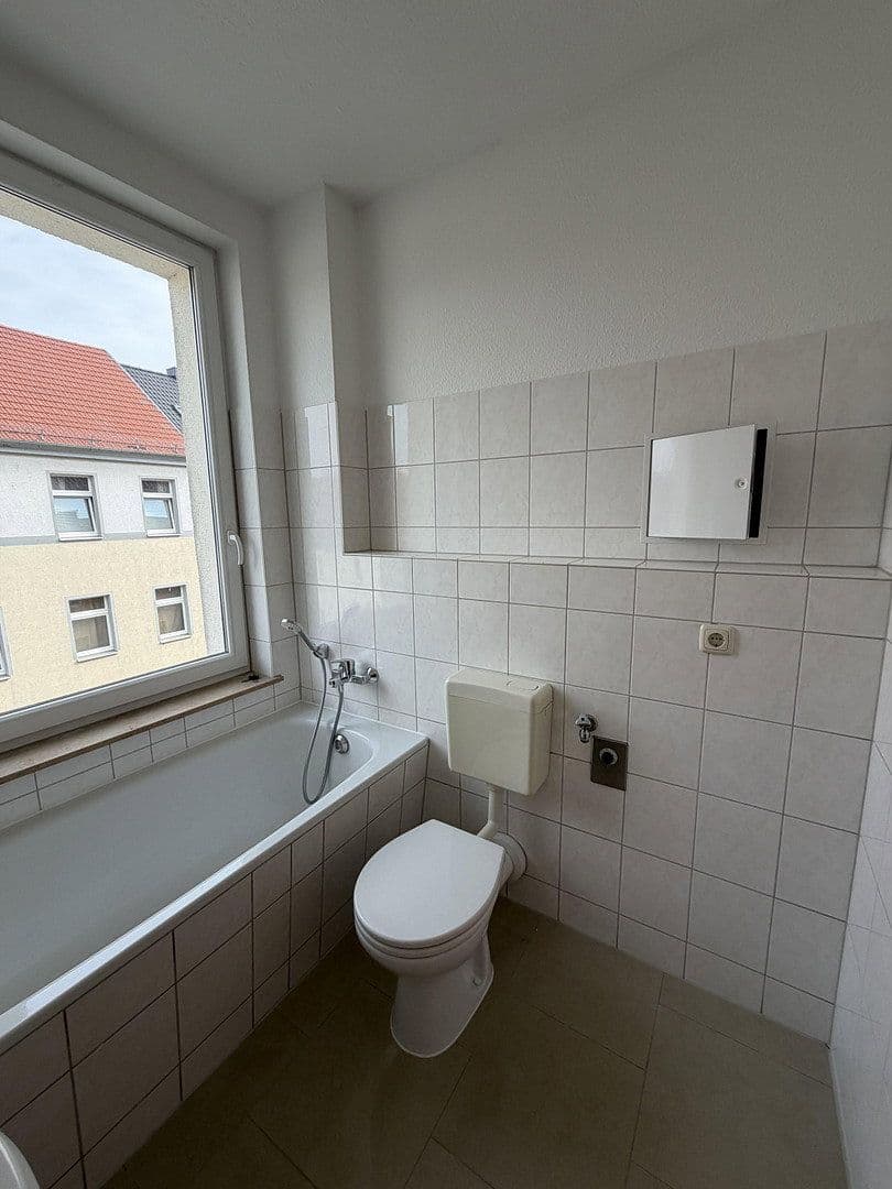 2 bedroom with open-plan kitchen flat to rent, 85 m², Ziegelstraße 47, Dessau-Roßlau, Saxony-Anhalt 2 bedroom with open-plan kitchen flat to rent, 85 m², Ziegelstraße 47, Dessau-Roßlau, Saxony-Anhalt