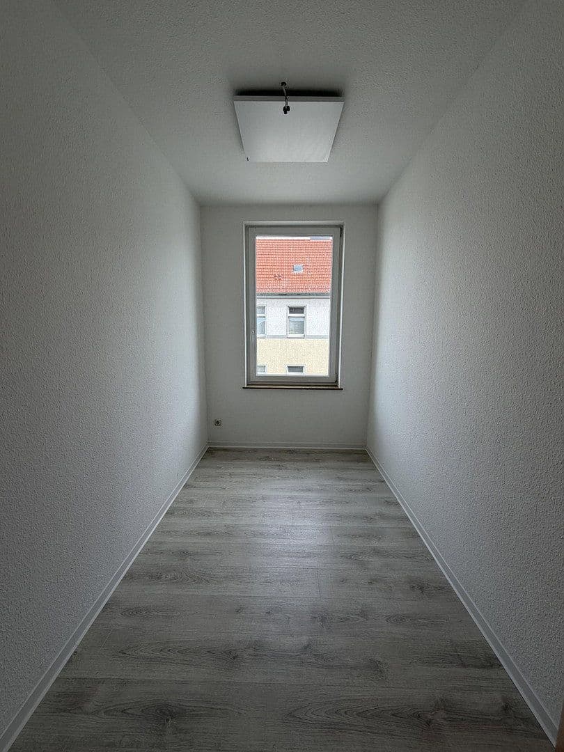 2 bedroom with open-plan kitchen flat to rent, 85 m², Ziegelstraße 47, Dessau-Roßlau, Saxony-Anhalt 2 bedroom with open-plan kitchen flat to rent, 85 m², Ziegelstraße 47, Dessau-Roßlau, Saxony-Anhalt