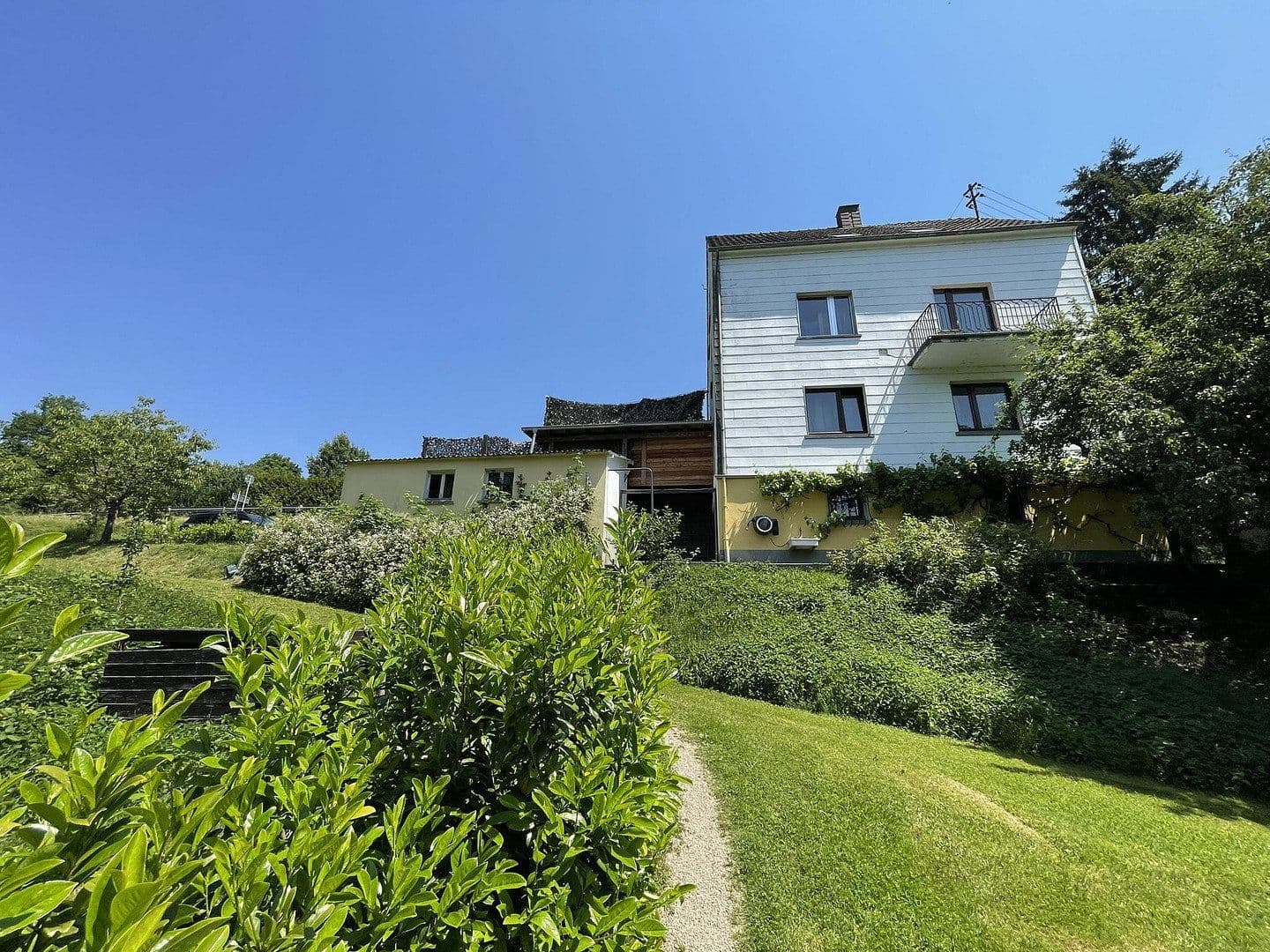 house for sale, 160 m², Gerolstein, Rhineland-Palatinate house for sale, 160 m², Gerolstein, Rhineland-Palatinate