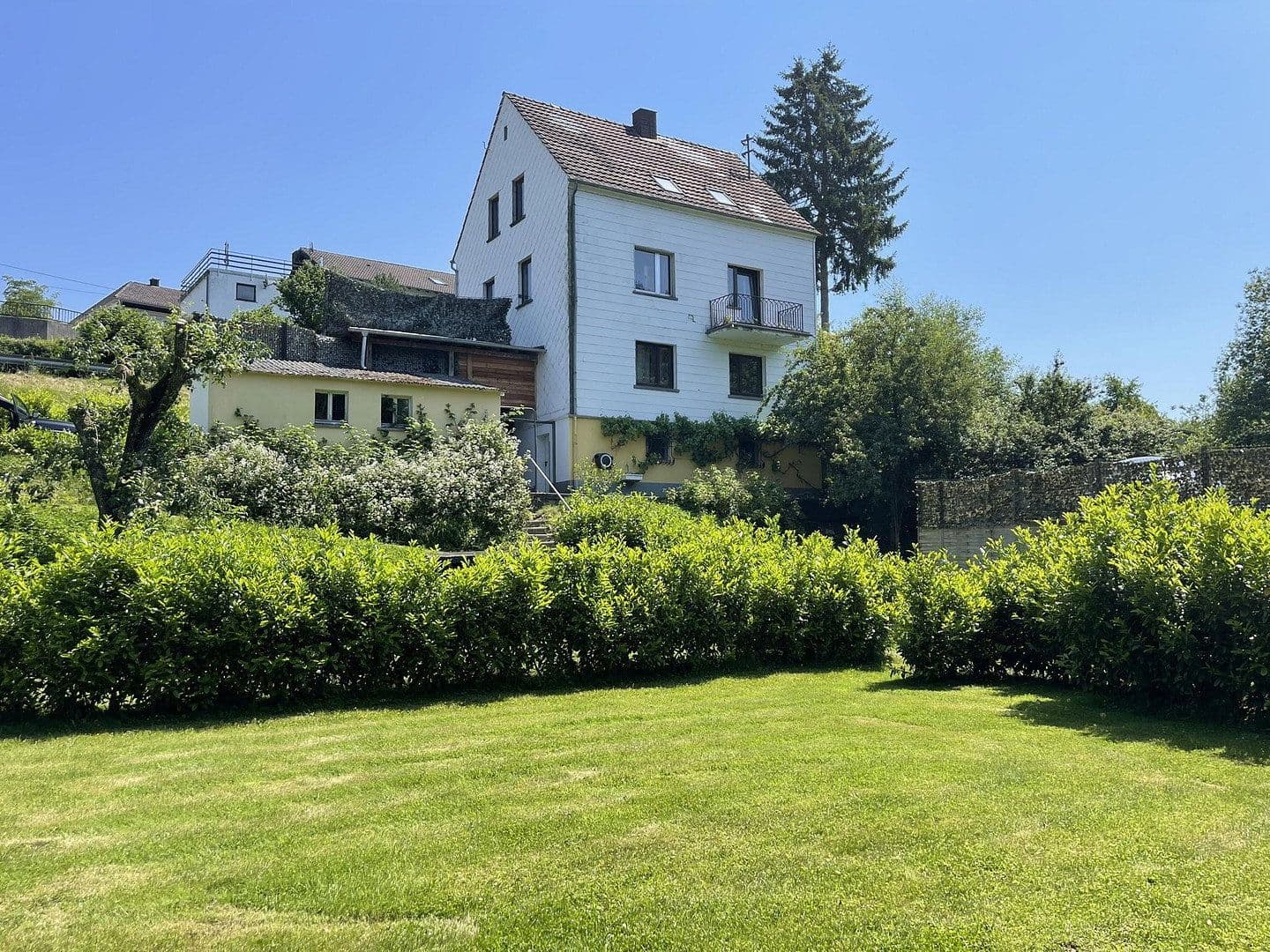 house for sale, 160 m², Gerolstein, Rhineland-Palatinate house for sale, 160 m², Gerolstein, Rhineland-Palatinate
