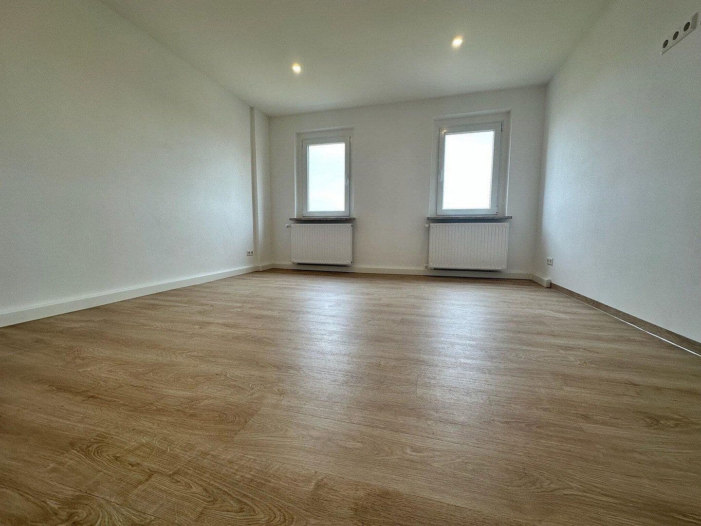 3 bedroom flat to rent, 84 m², Chemnitzer Str. 72, Meerane, Saxony 3 bedroom flat to rent, 84 m², Chemnitzer Str. 72, Meerane, Saxony