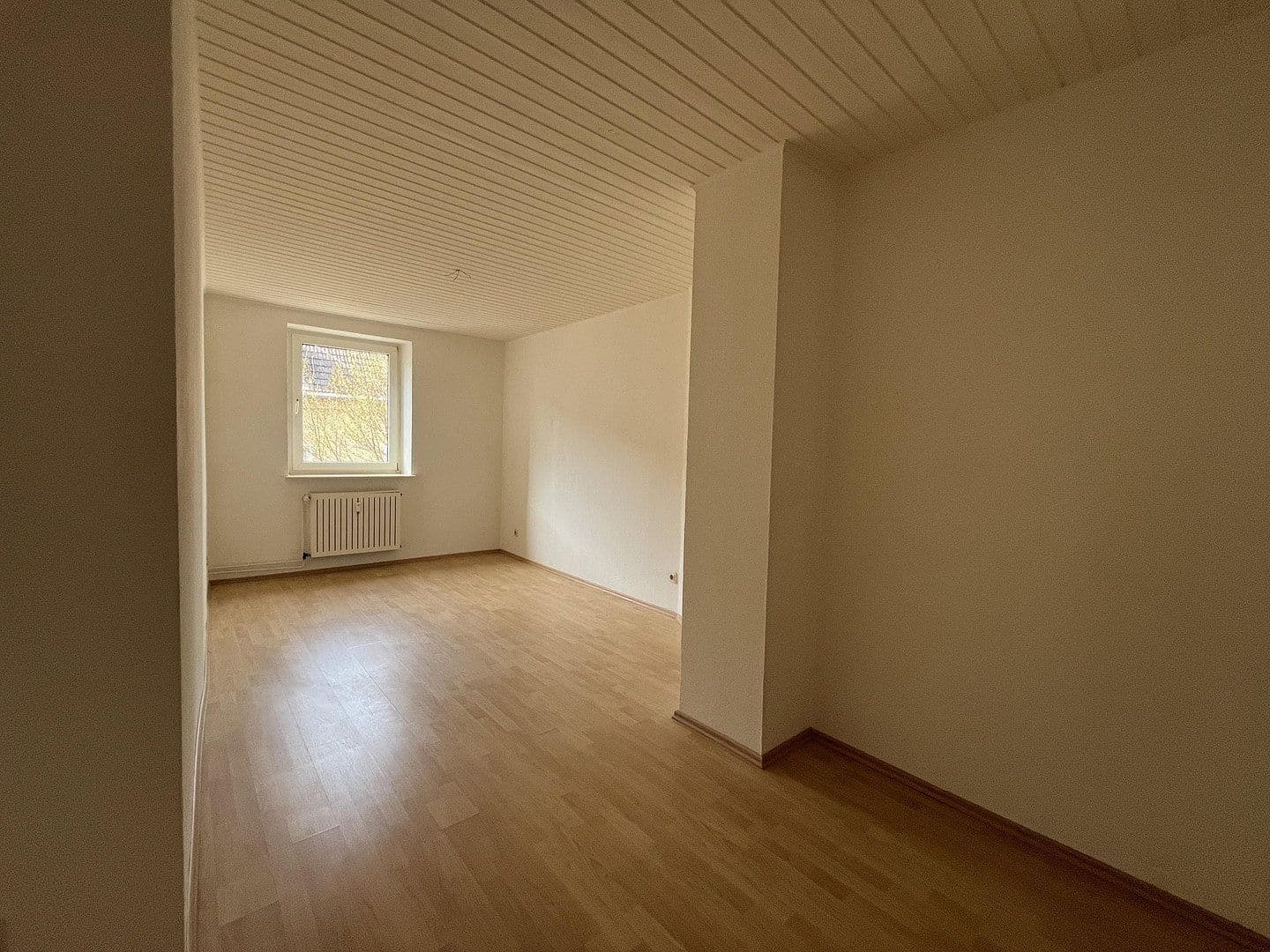 3 bedroom flat to rent, 65 m², Schmiedstraße 24, Oberhausen, North Rhine-Westphalia 3 bedroom flat to rent, 65 m², Schmiedstraße 24, Oberhausen, North Rhine-Westphalia