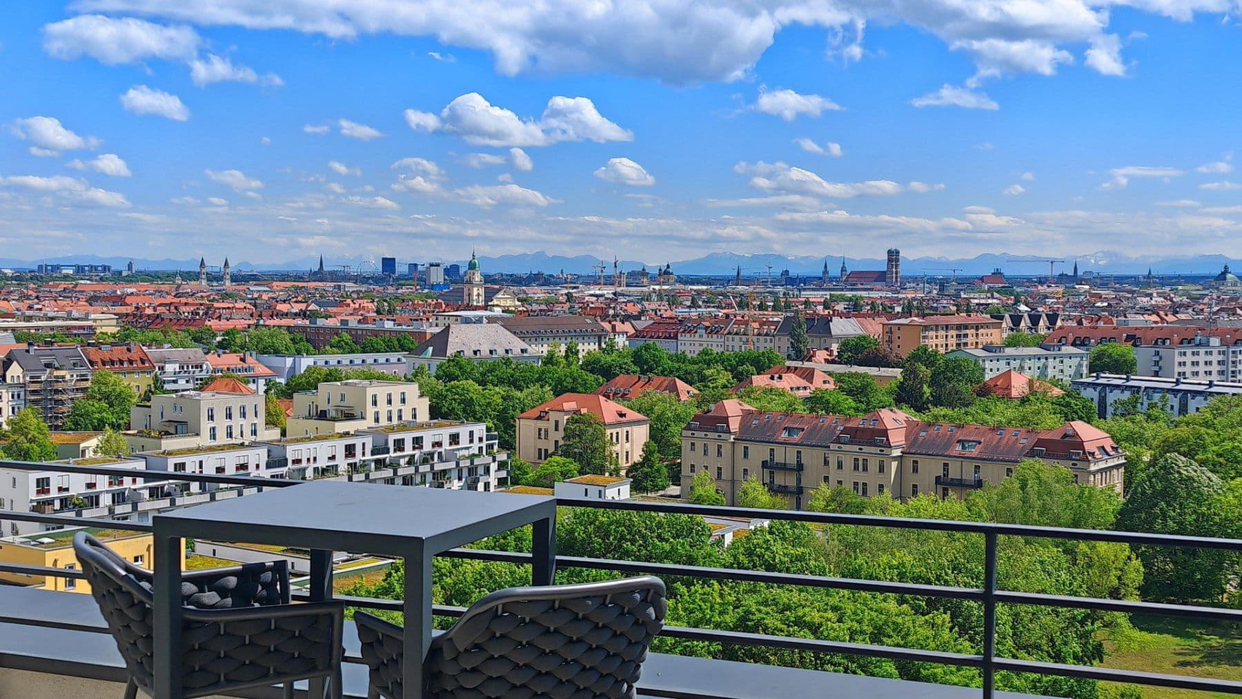 3 bedroom with open-plan kitchen flat for sale, 171 m², München, Bavaria 3 bedroom with open-plan kitchen flat for sale, 171 m², München, Bavaria