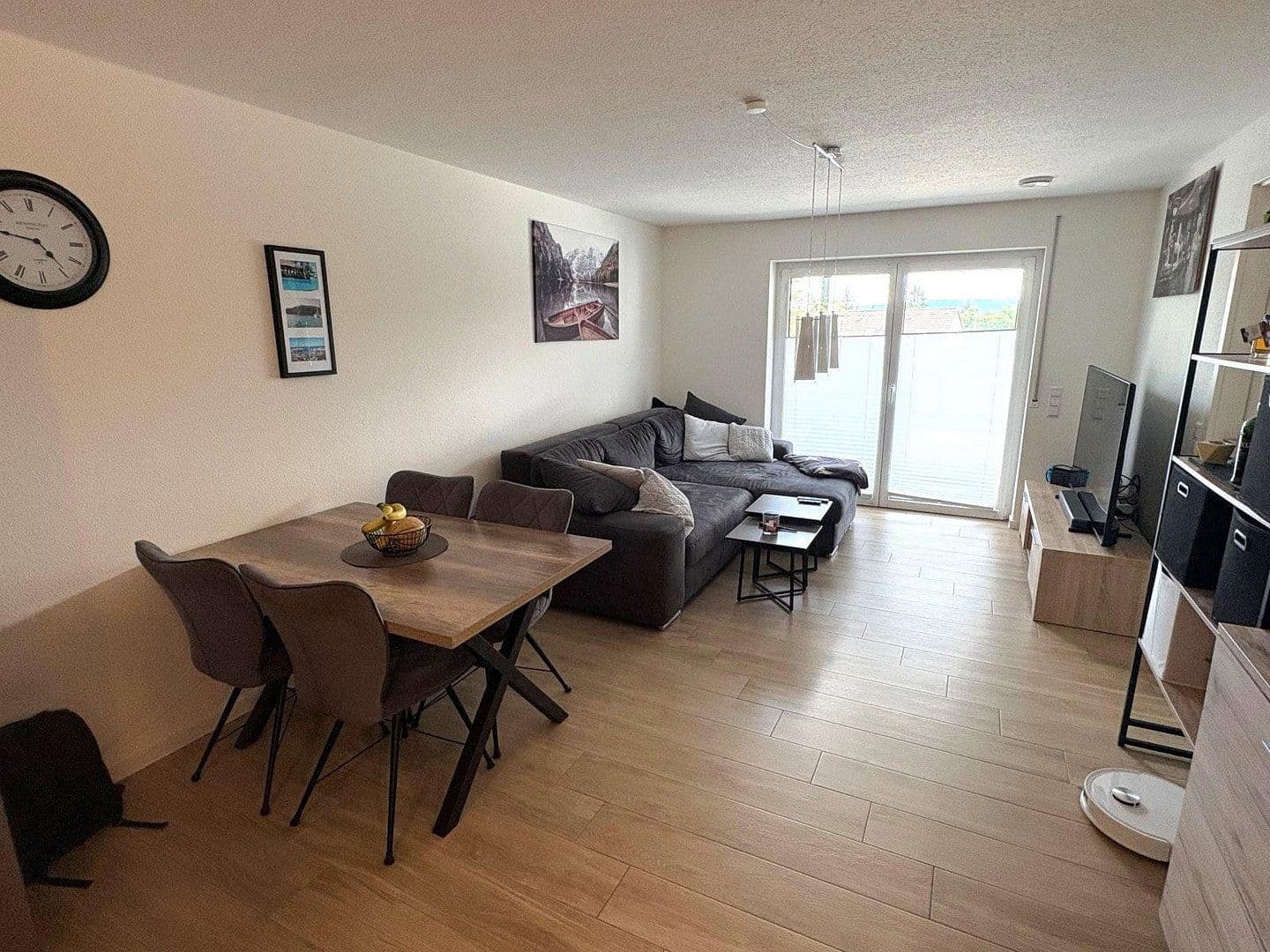 1 bedroom with open-plan kitchen flat to rent, 53 m², Rietheim-Weilheim, Baden-Württemberg 1 bedroom with open-plan kitchen flat to rent, 53 m², Rietheim-Weilheim, Baden-Württemberg