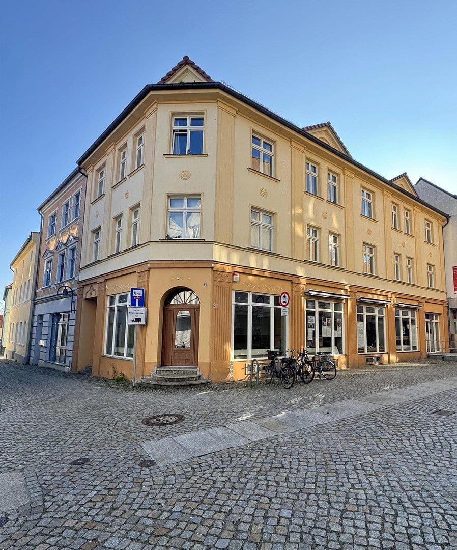 office to rent, 130 m², Bahnhofstraße 5, Senftenberg - Zły Komorow, Brandenburg office to rent, 130 m², Bahnhofstraße 5, Senftenberg - Zły Komorow, Brandenburg