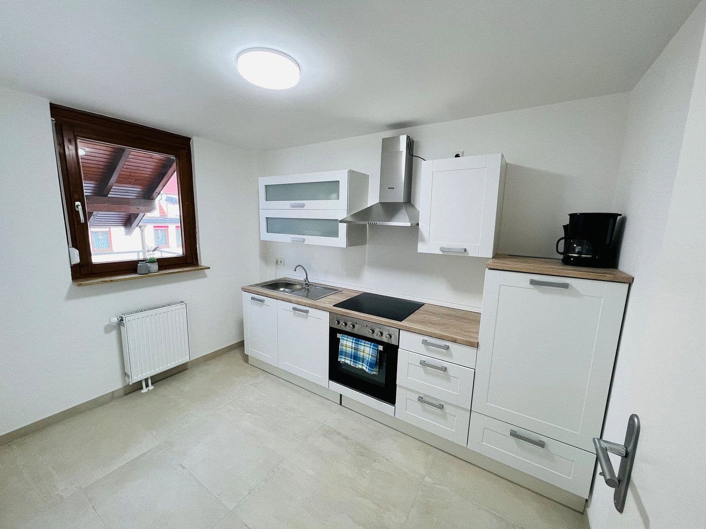 2 bedroom with open-plan kitchen flat to rent, 79 m², Zeppelinstr. 8, Uhingen, Baden-Württemberg 2 bedroom with open-plan kitchen flat to rent, 79 m², Zeppelinstr. 8, Uhingen, Baden-Württemberg