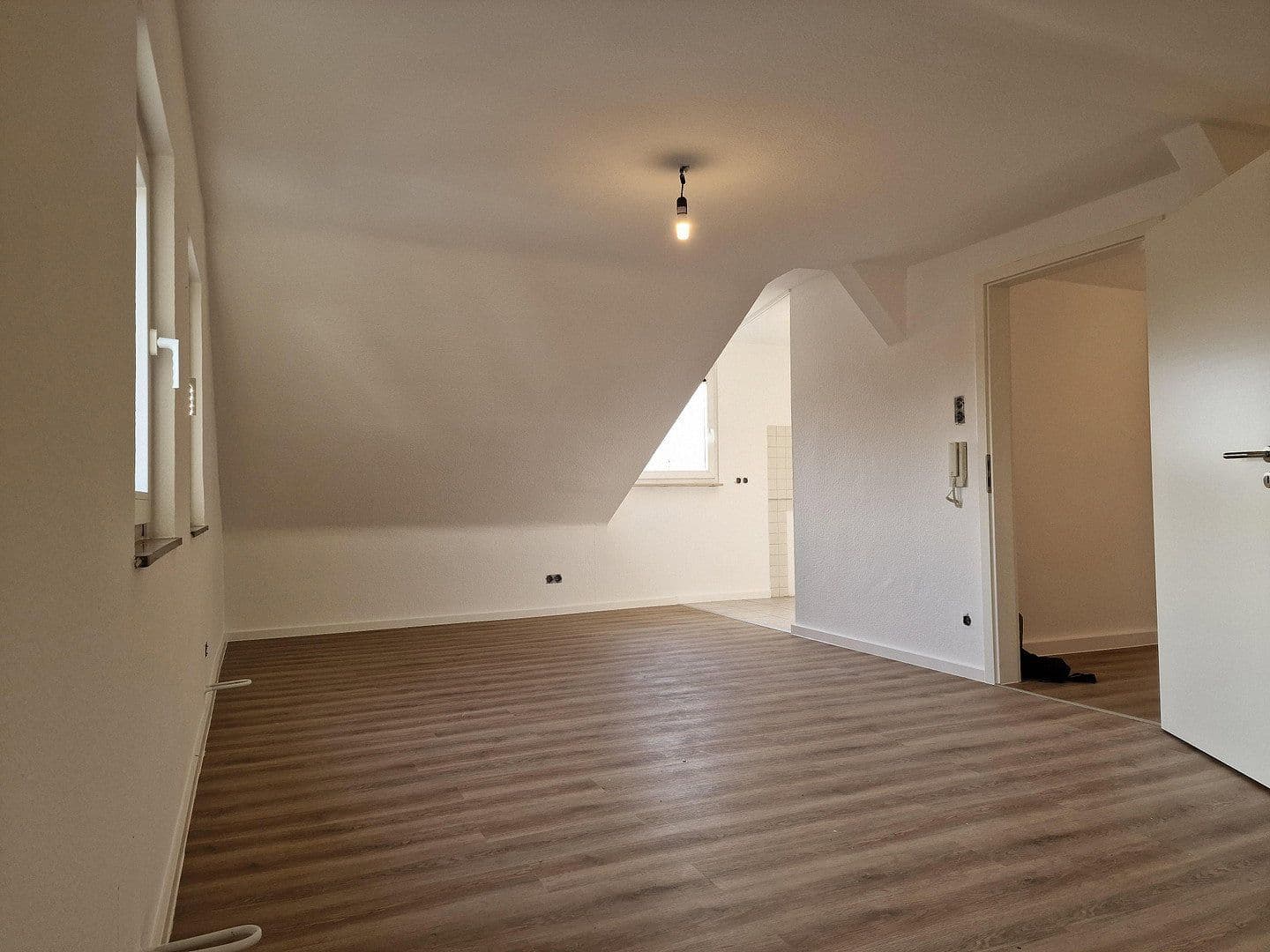 1 bedroom flat to rent, 38 m², Düsseldorfer Str. 177, Leverkusen, North Rhine-Westphalia 1 bedroom flat to rent, 38 m², Düsseldorfer Str. 177, Leverkusen, North Rhine-Westphalia