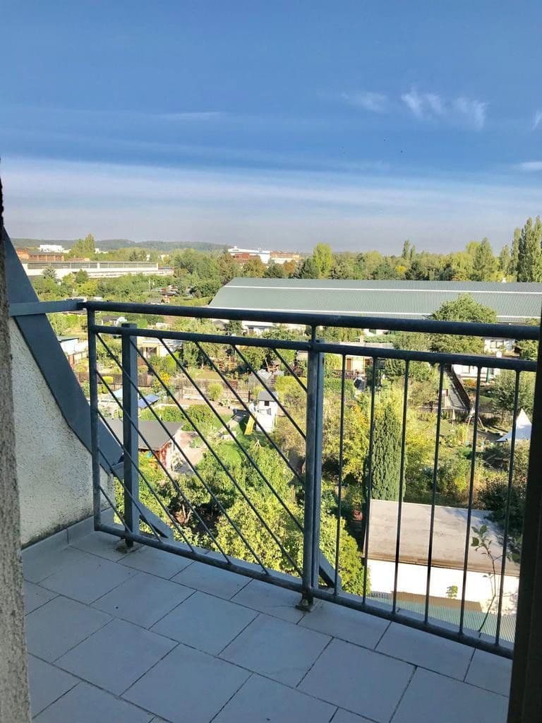 1 bedroom with open-plan kitchen flat to rent, 71 m², Carolastraße 32, Zwickau, Saxony 1 bedroom with open-plan kitchen flat to rent, 71 m², Carolastraße 32, Zwickau, Saxony