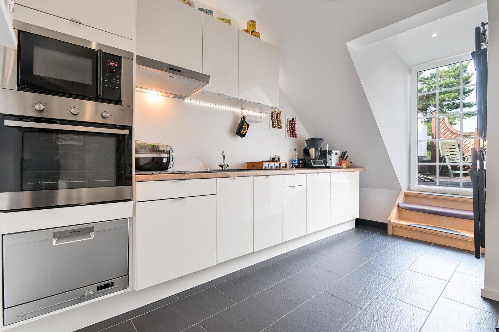 2 bedroom with open-plan kitchen flat to rent, 85 m², Robert-Koch-Str. 45, Oberhausen, North Rhine-Westphalia 2 bedroom with open-plan kitchen flat to rent, 85 m², Robert-Koch-Str. 45, Oberhausen, North Rhine-Westphalia