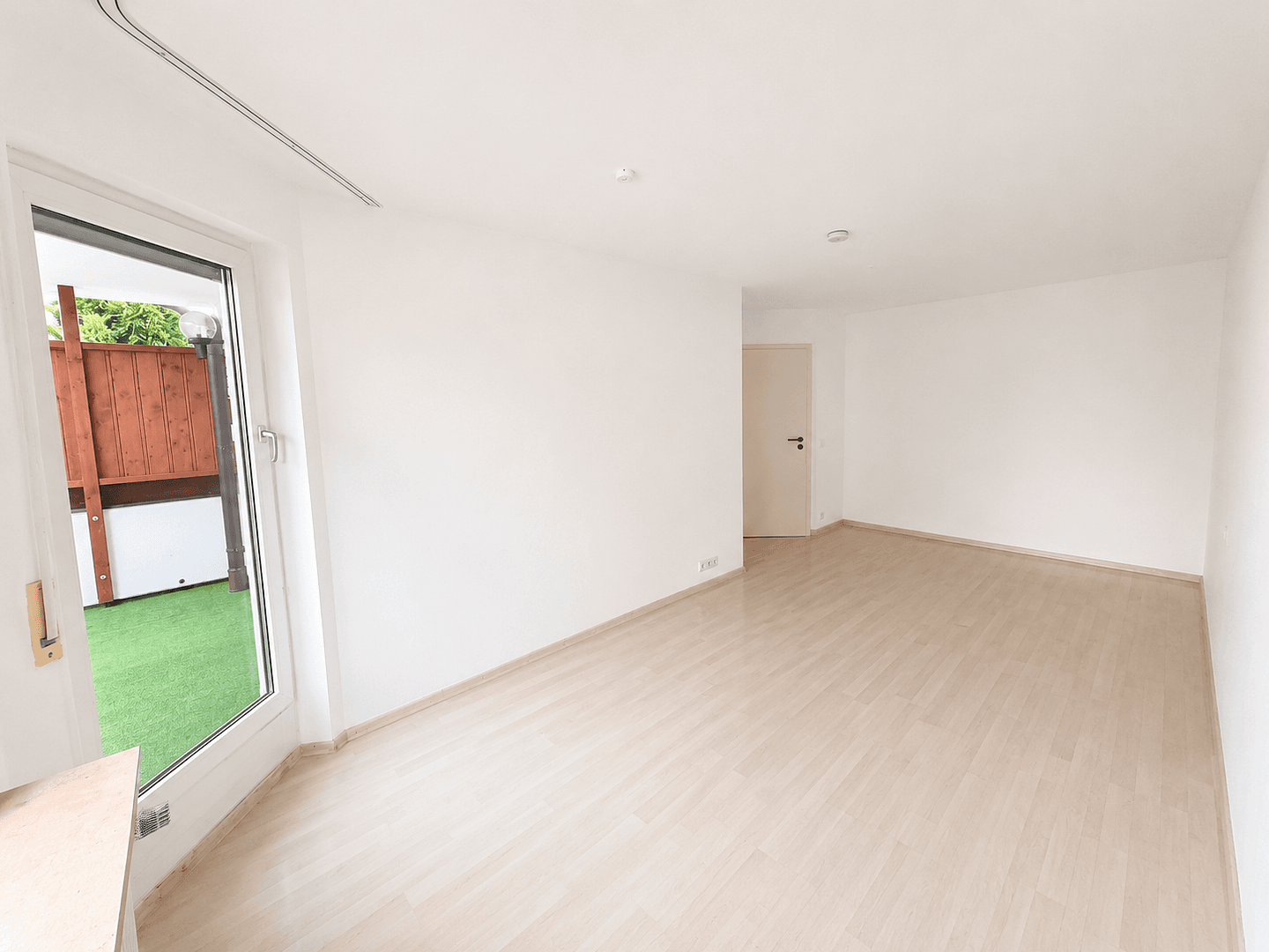 2 bedroom with open-plan kitchen flat for sale, 86 m², Bahnhofstraße 79, Schwaikheim, Baden-Württemberg 2 bedroom with open-plan kitchen flat for sale, 86 m², Bahnhofstraße 79, Schwaikheim, Baden-Württemberg