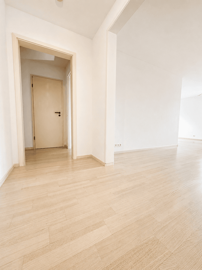 2 bedroom with open-plan kitchen flat for sale, 86 m², Bahnhofstraße 79, Schwaikheim, Baden-Württemberg 2 bedroom with open-plan kitchen flat for sale, 86 m², Bahnhofstraße 79, Schwaikheim, Baden-Württemberg