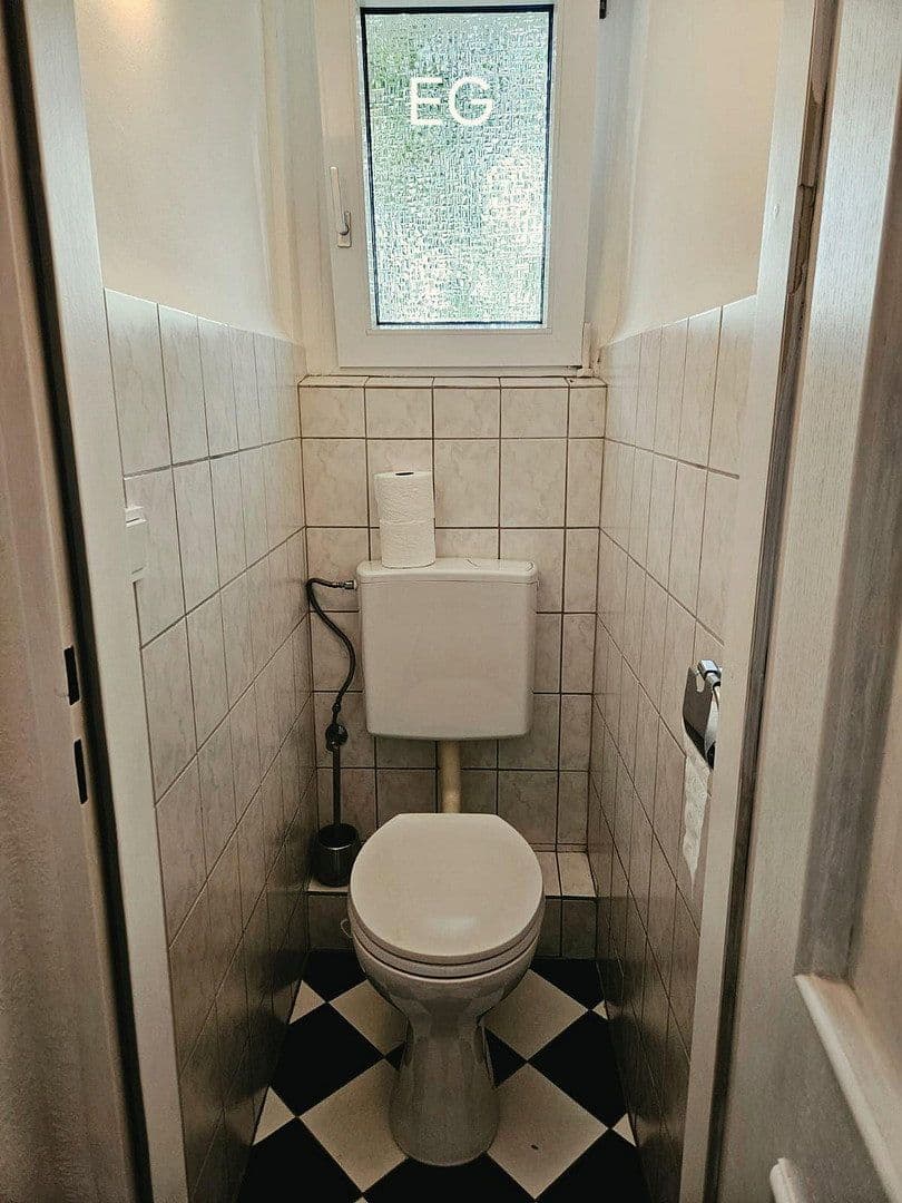 house for sale, 182 m², Köln-Auweiler, North Rhine-Westphalia house for sale, 182 m², Köln-Auweiler, North Rhine-Westphalia