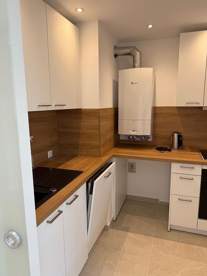 3 bedroom flat to rent, 76 m², Traubenstraße 10, Stuttgart West, Baden-Württemberg 3 bedroom flat to rent, 76 m², Traubenstraße 10, Stuttgart West, Baden-Württemberg