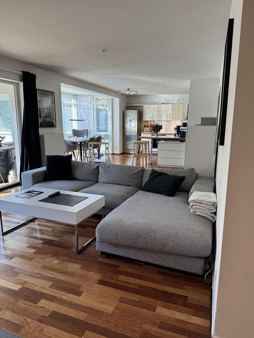 2 bedroom with open-plan kitchen flat for sale, 112 m², Winterhuder Weg 43, Hamburg, Hamburg 2 bedroom with open-plan kitchen flat for sale, 112 m², Winterhuder Weg 43, Hamburg, Hamburg