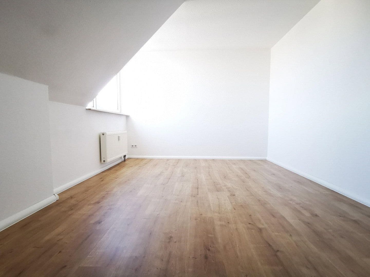 3 bedroom flat to rent, 84 m², Arthur-Bretschneider-Strasse 13, Chemnitz, Saxony 3 bedroom flat to rent, 84 m², Arthur-Bretschneider-Strasse 13, Chemnitz, Saxony