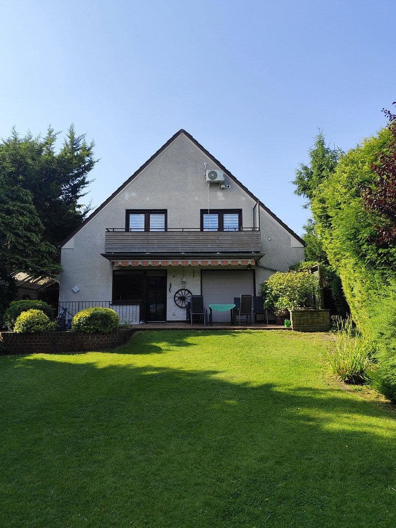 house for sale, 235 m², Forststr. 73, Köln, North Rhine-Westphalia house for sale, 235 m², Forststr. 73, Köln, North Rhine-Westphalia