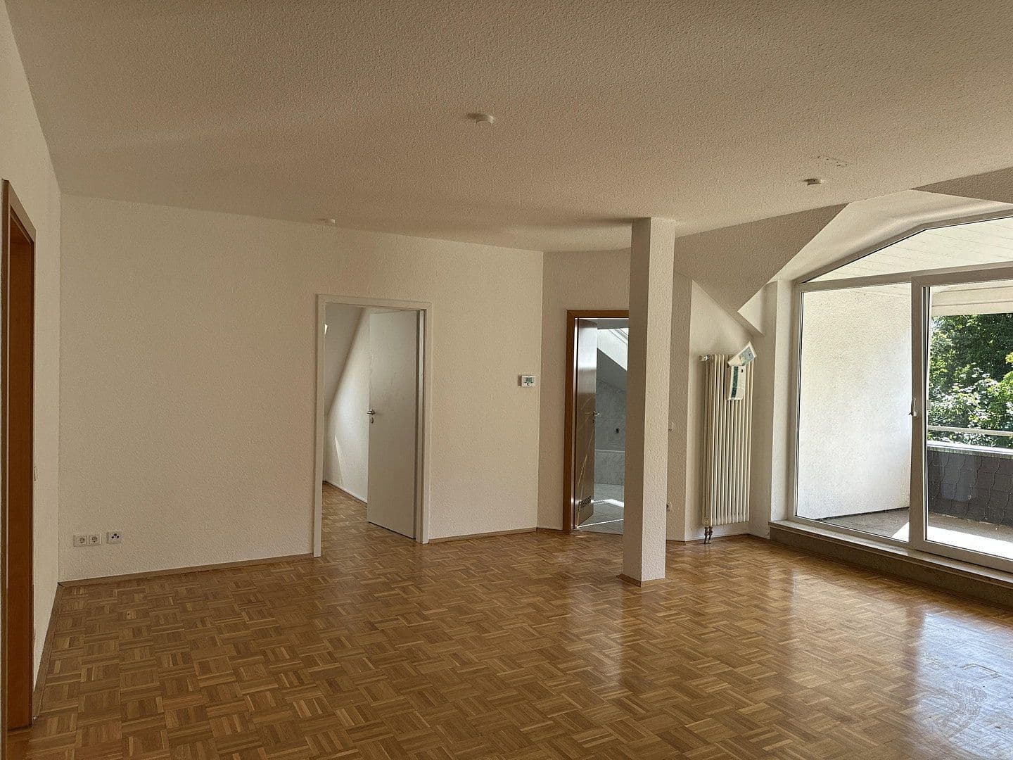 4 bedroom flat to rent, 106 m², Landgraf-Karl-Straße 19 A, Kassel, Hesse 4 bedroom flat to rent, 106 m², Landgraf-Karl-Straße 19 A, Kassel, Hesse