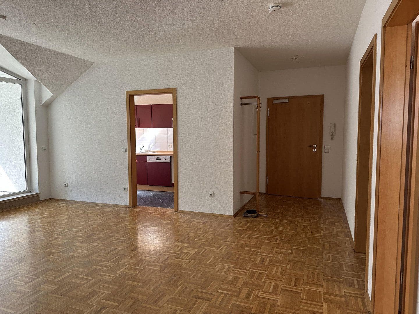 4 bedroom flat to rent, 106 m², Landgraf-Karl-Straße 19 A, Kassel, Hesse 4 bedroom flat to rent, 106 m², Landgraf-Karl-Straße 19 A, Kassel, Hesse
